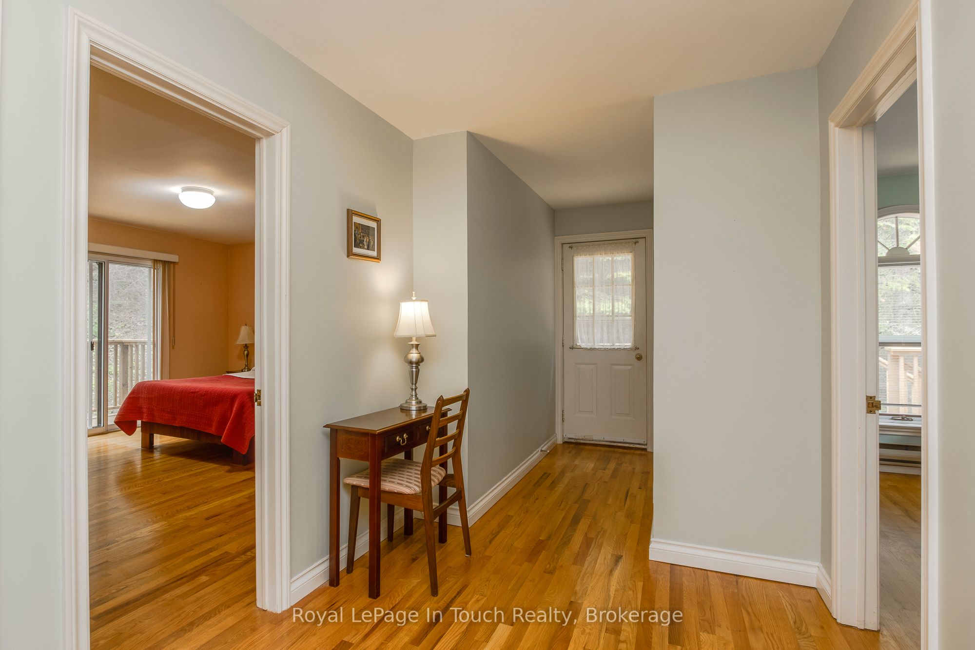 487 Tiny Beaches Road S Property Photo 15