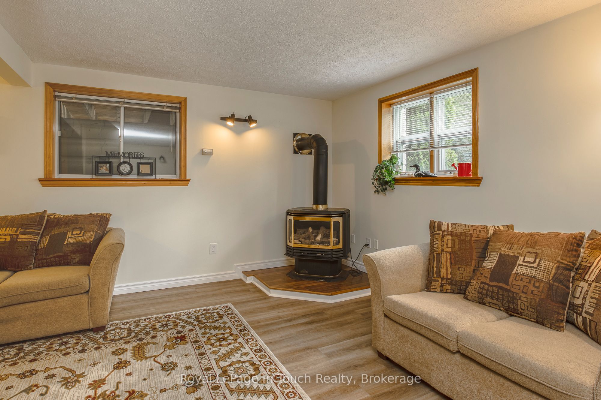 487 Tiny Beaches Road S Property Photo 26