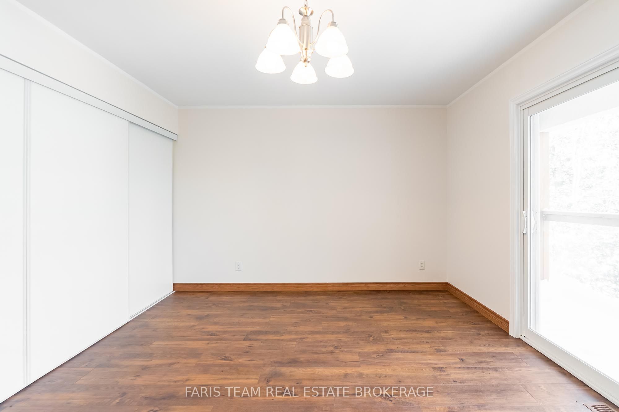 2384 Champlain Road Property Photo 21