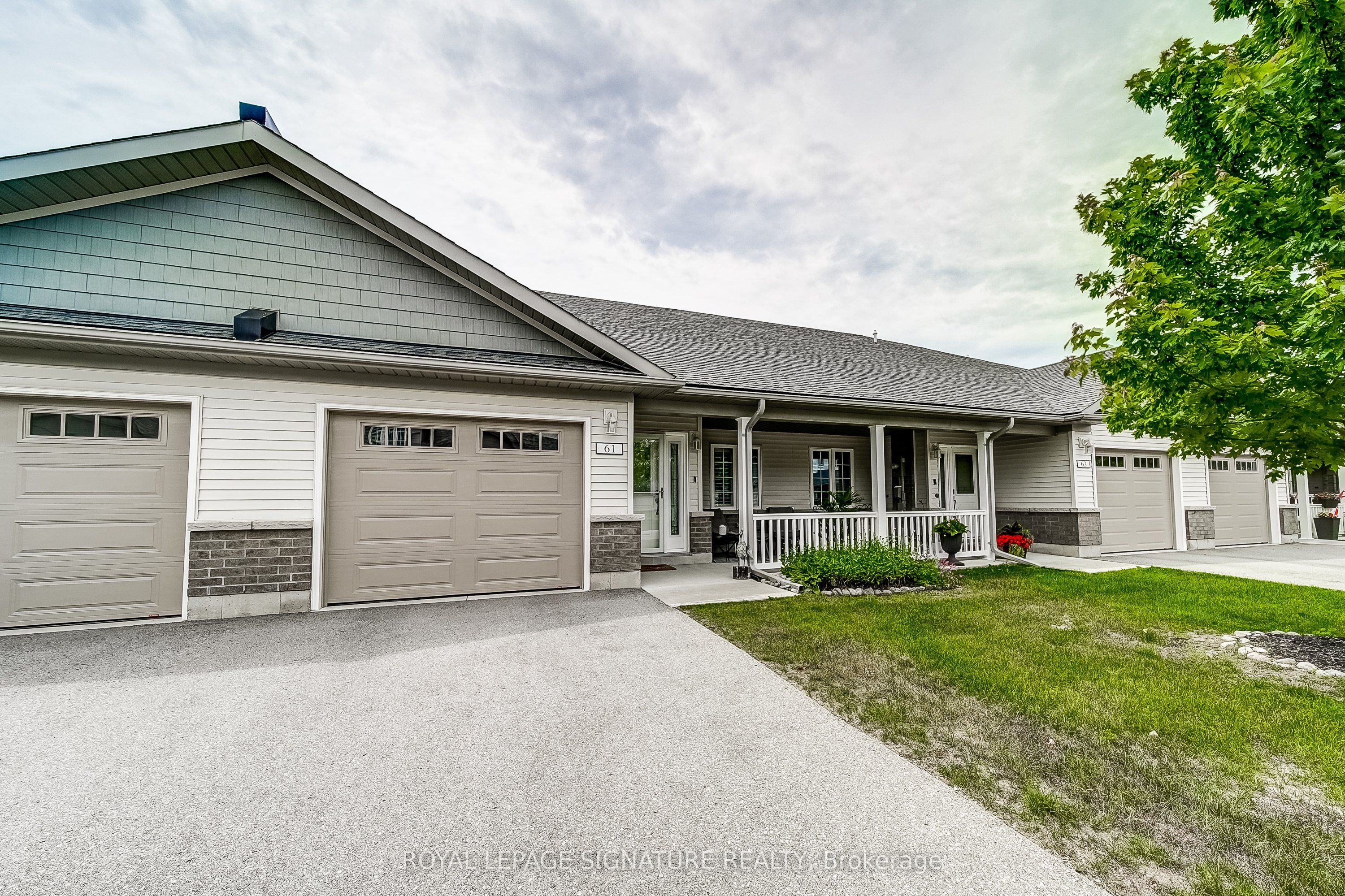 61 Ivy Crescent Property Photo 1