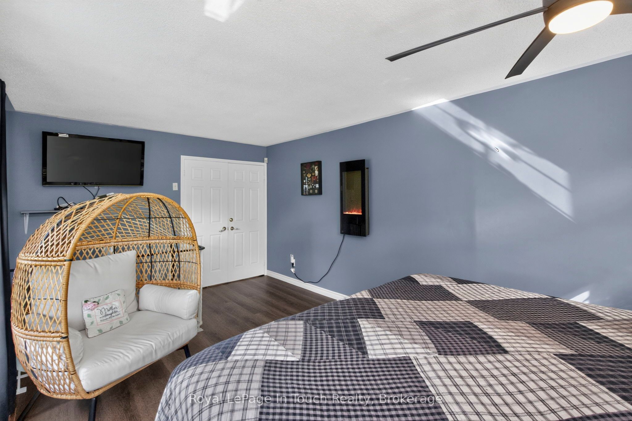 13 Hallen Drive Property Photo 12