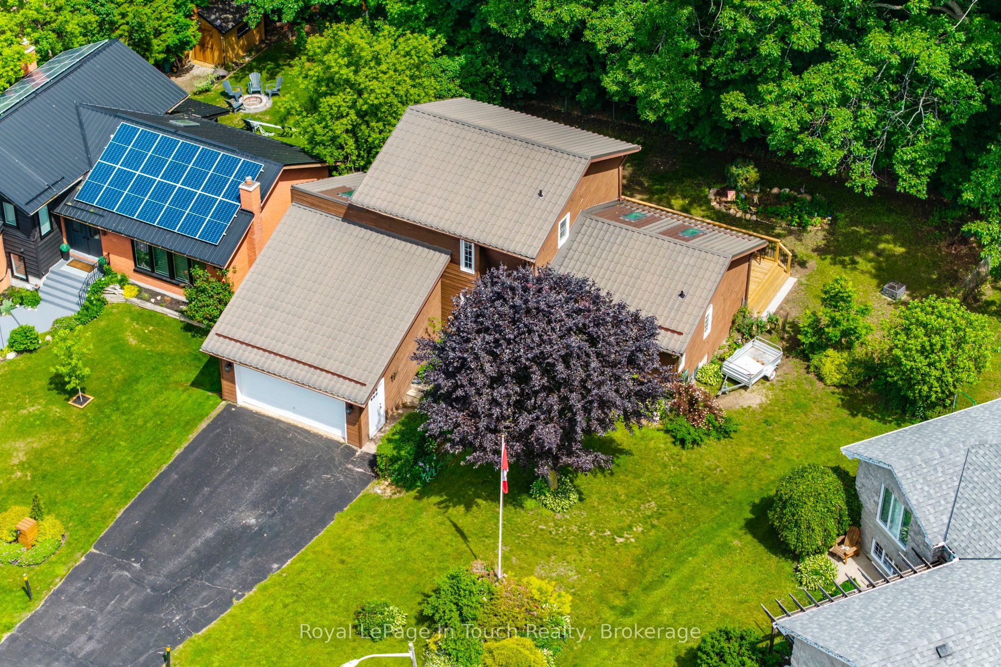 13 Hallen Drive Property Photo 48