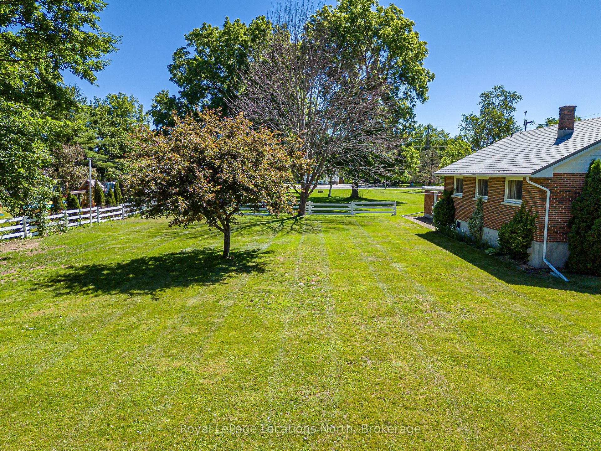 2 Buist Street Property Photo 35