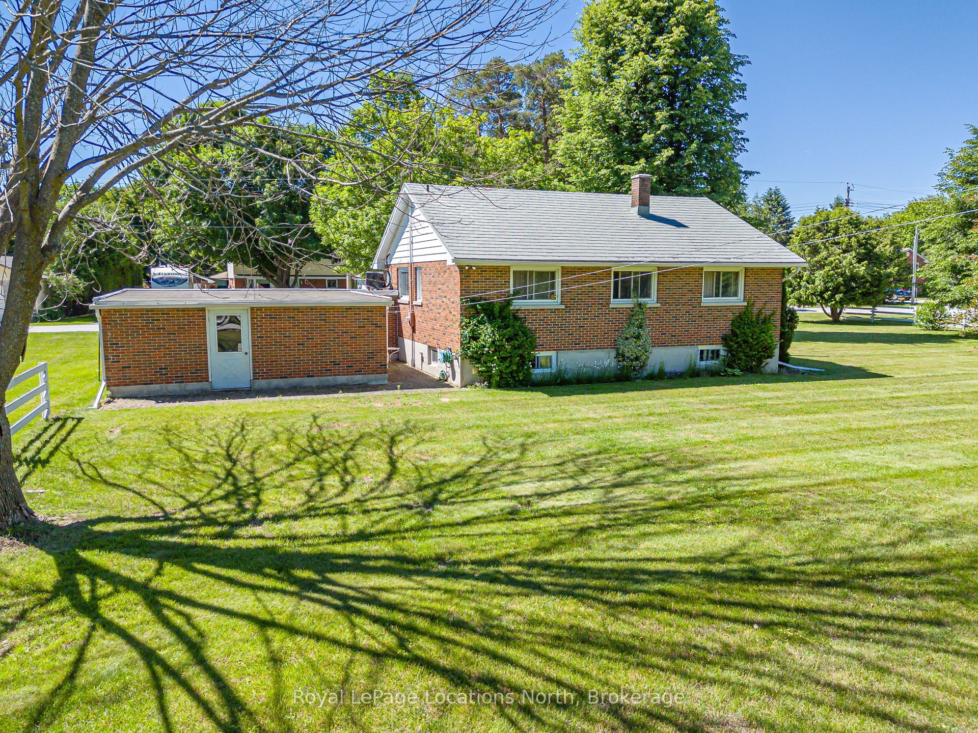 2 Buist Street Property Photo 37