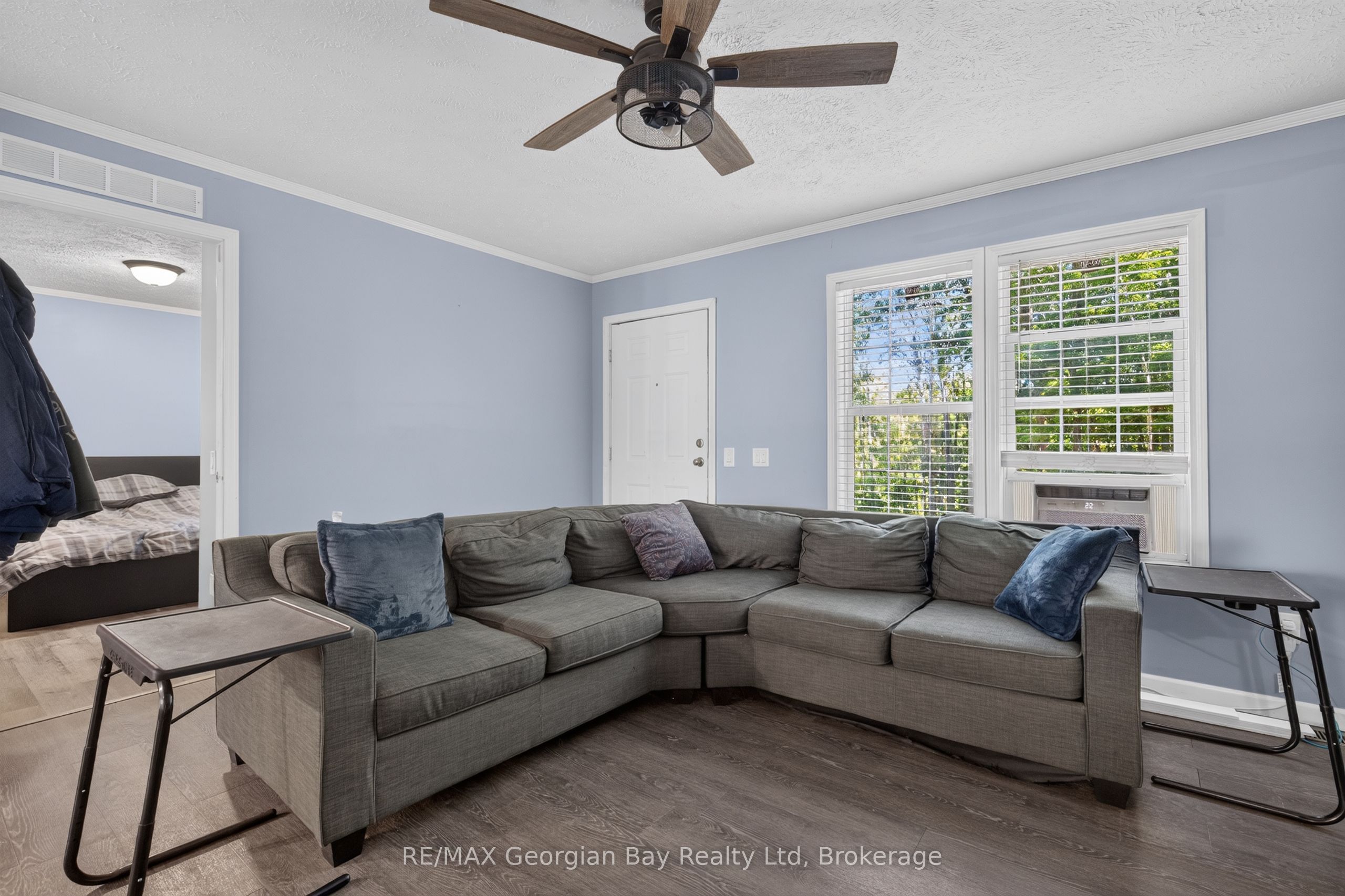 927 Vindin Street Property Photo 6