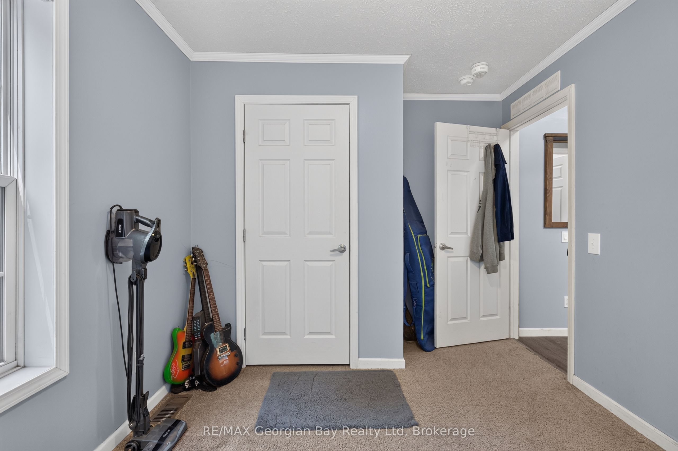 927 Vindin Street Property Photo 15