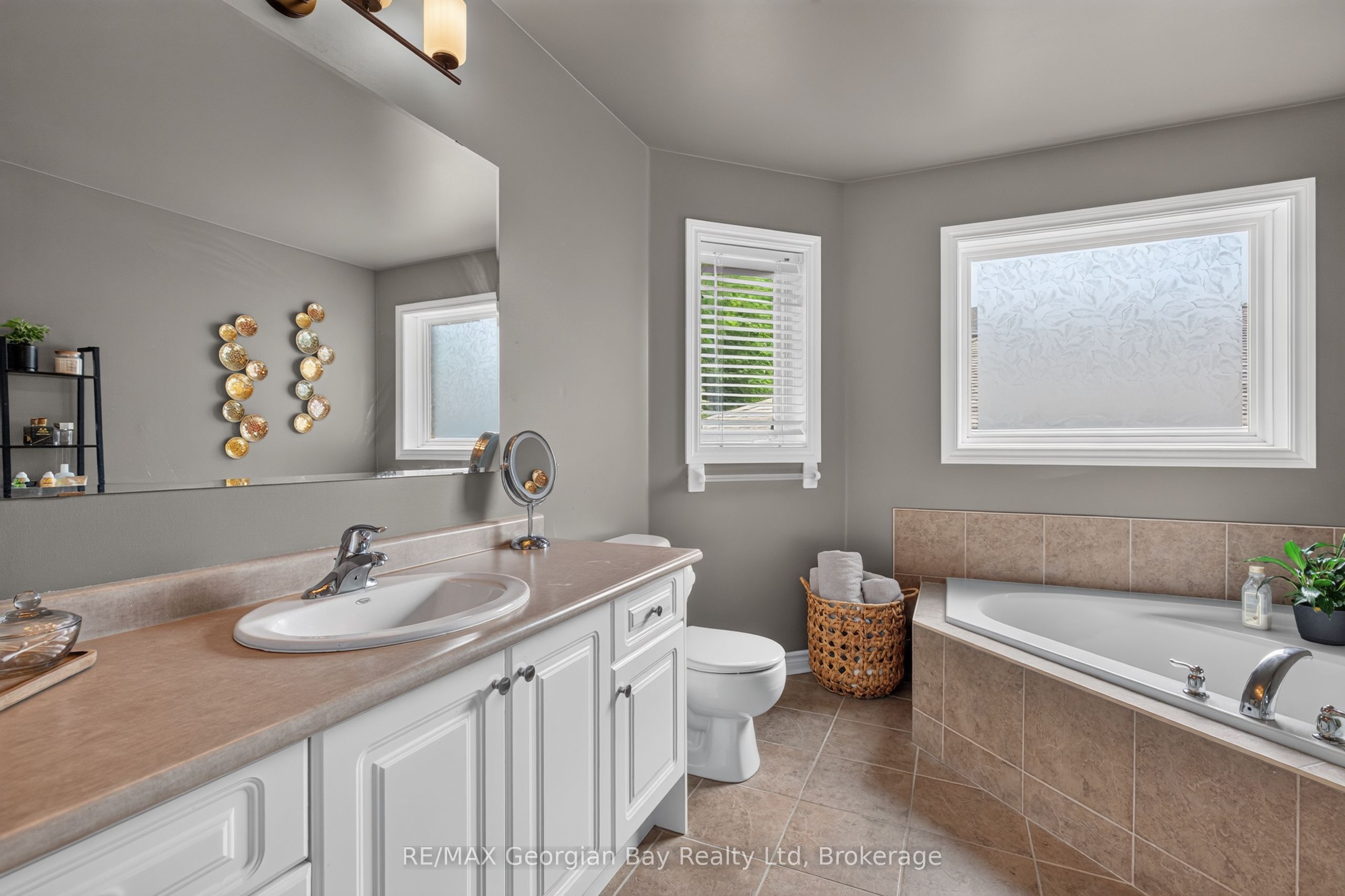 400 Keller Drive Property Photo 22
