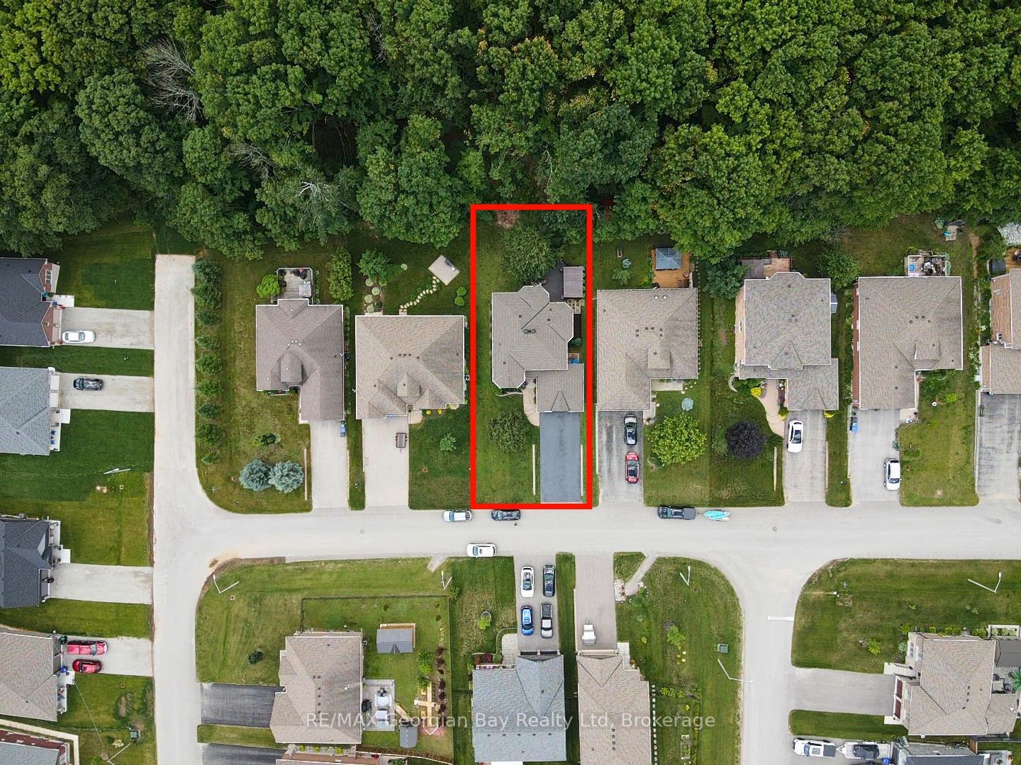 400 Keller Drive Property Photo 44