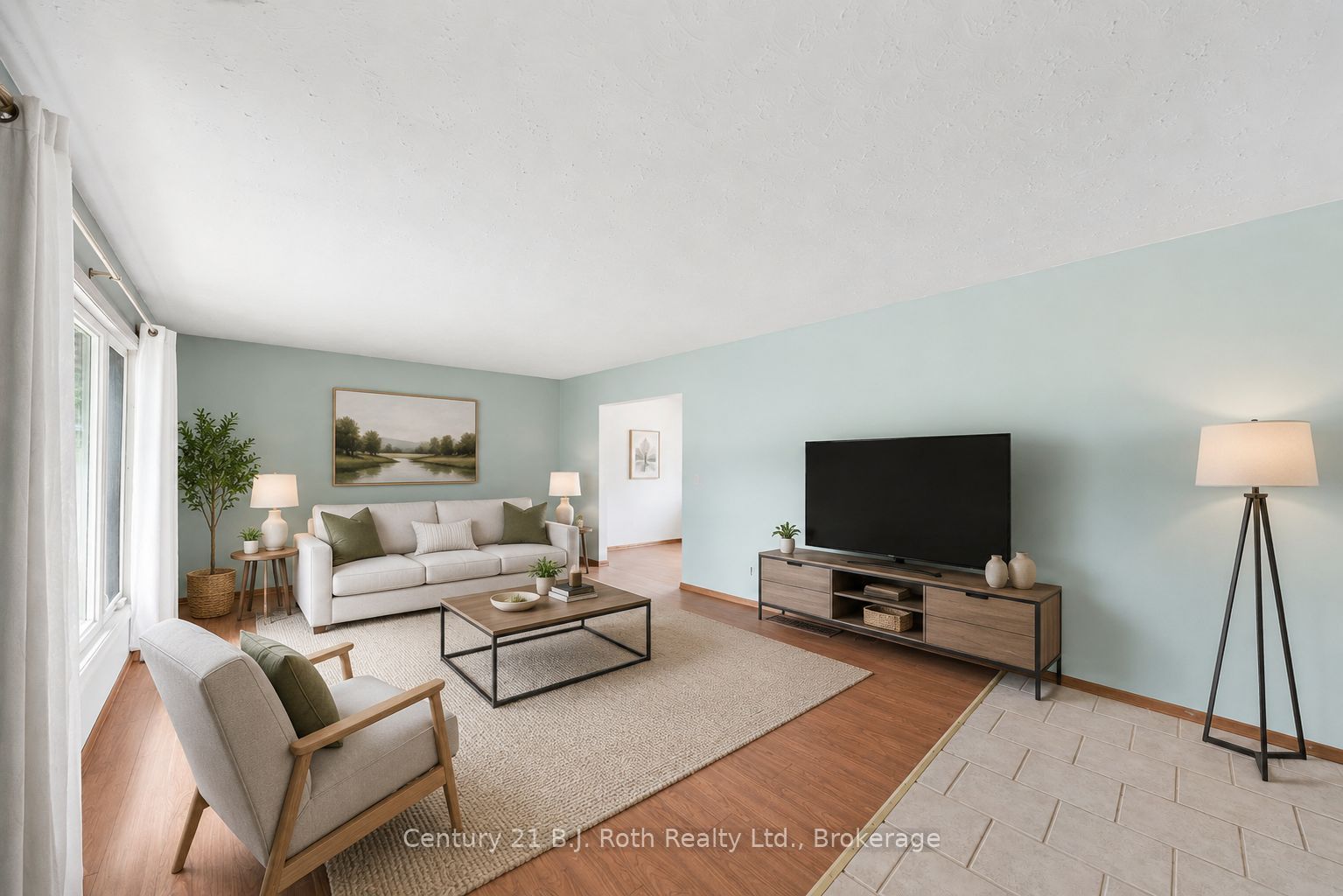 8240 93 Highway Property Photo 5