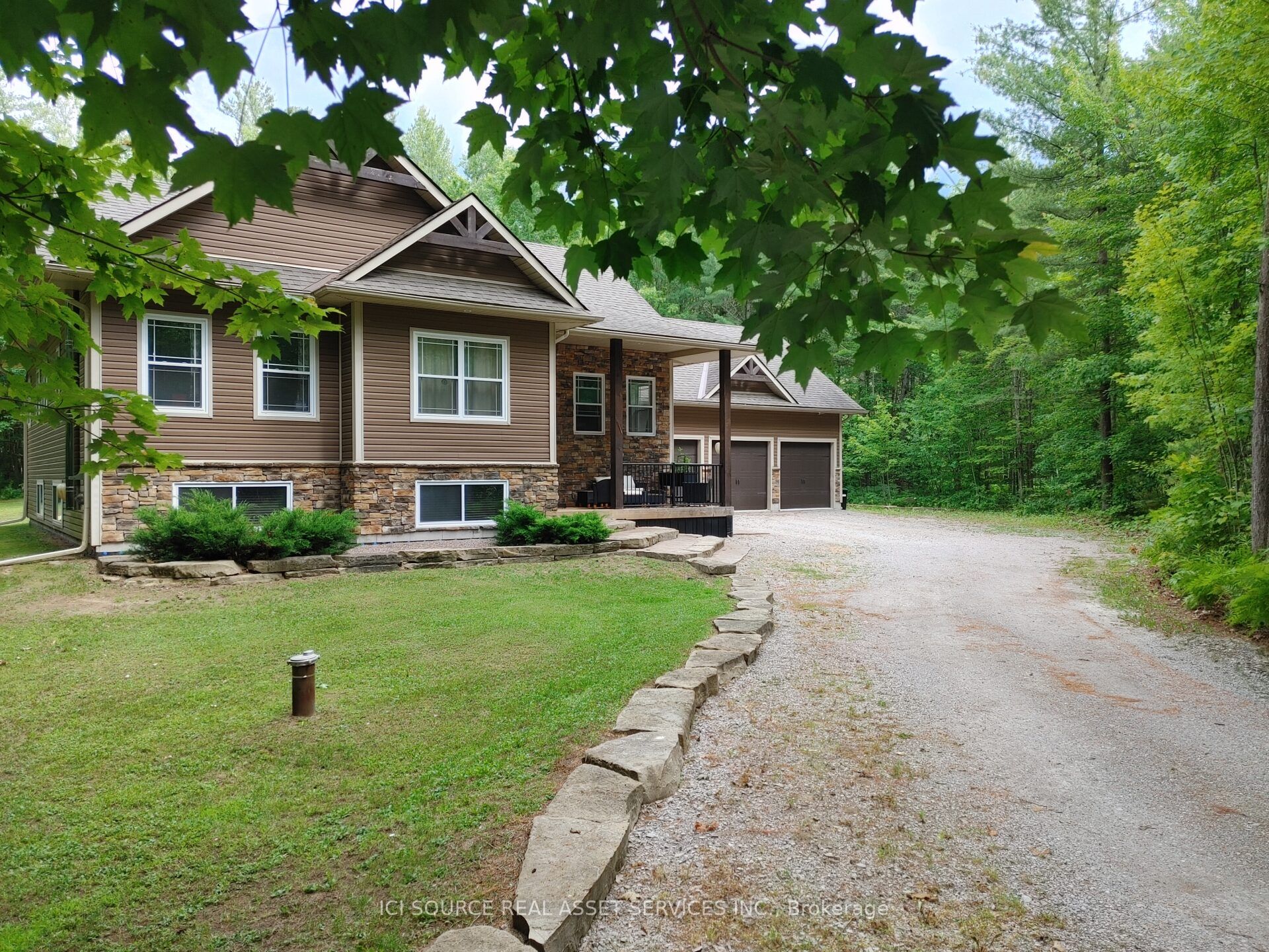 2932 Pinecone Trail Property Photo 1