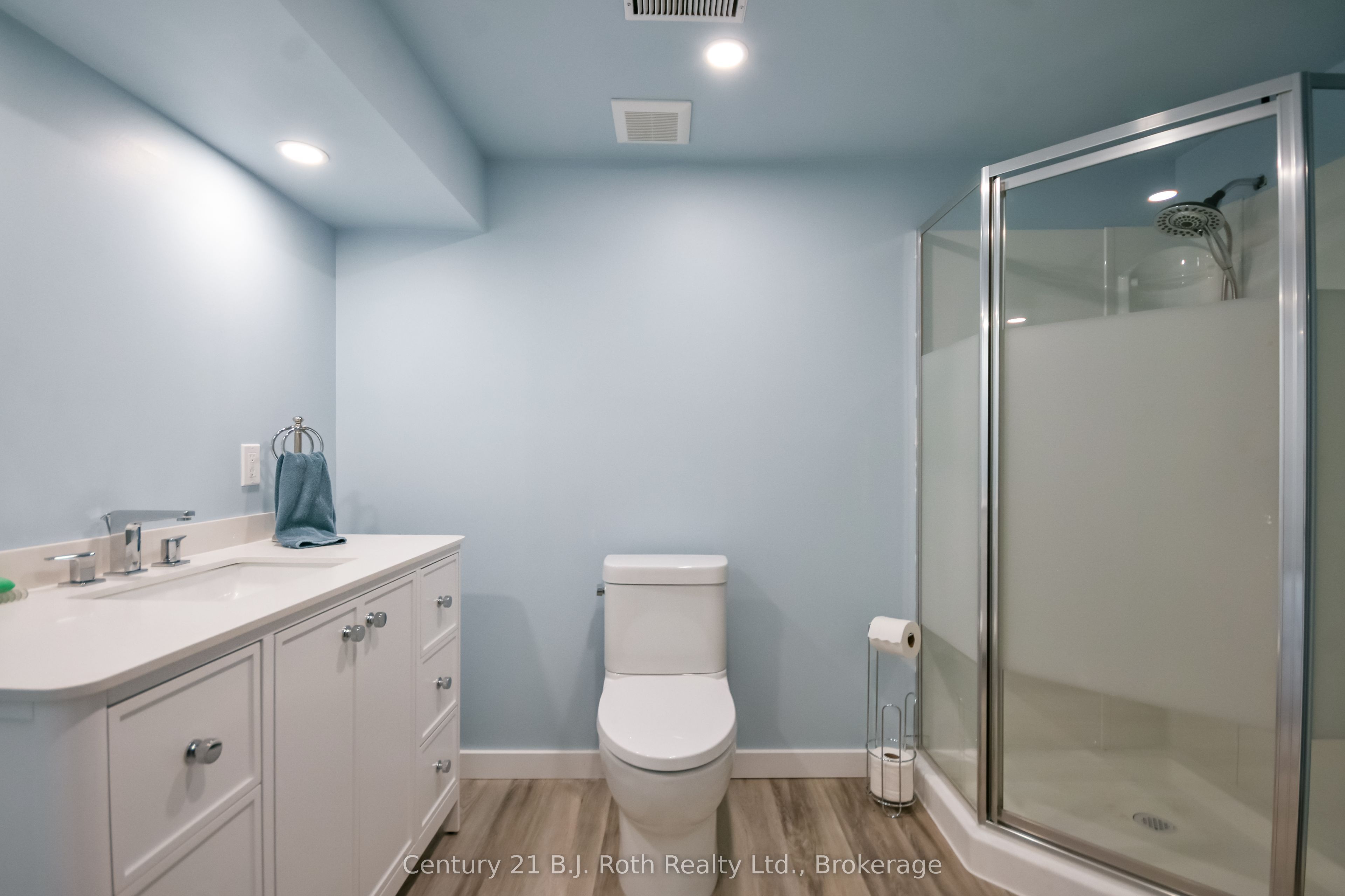 208 Diana Drive Property Photo 7