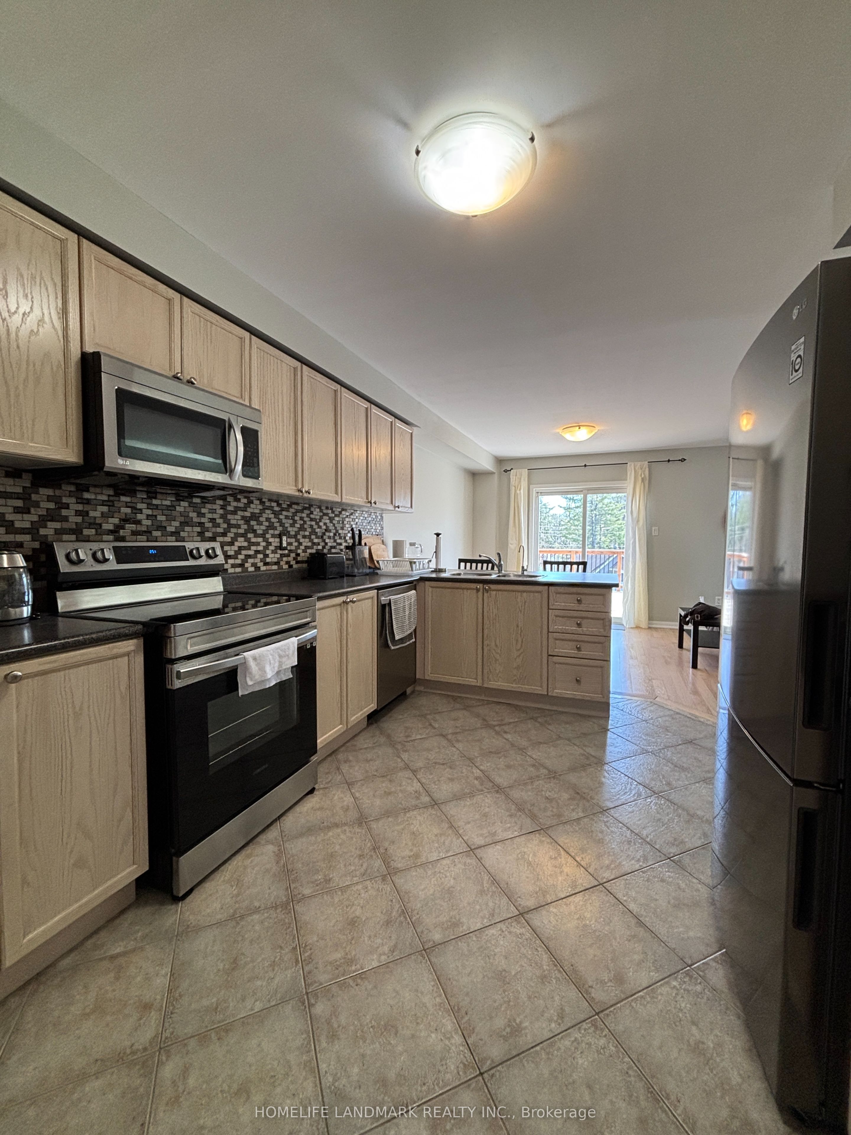 78 Christy Drive Property Photo 6