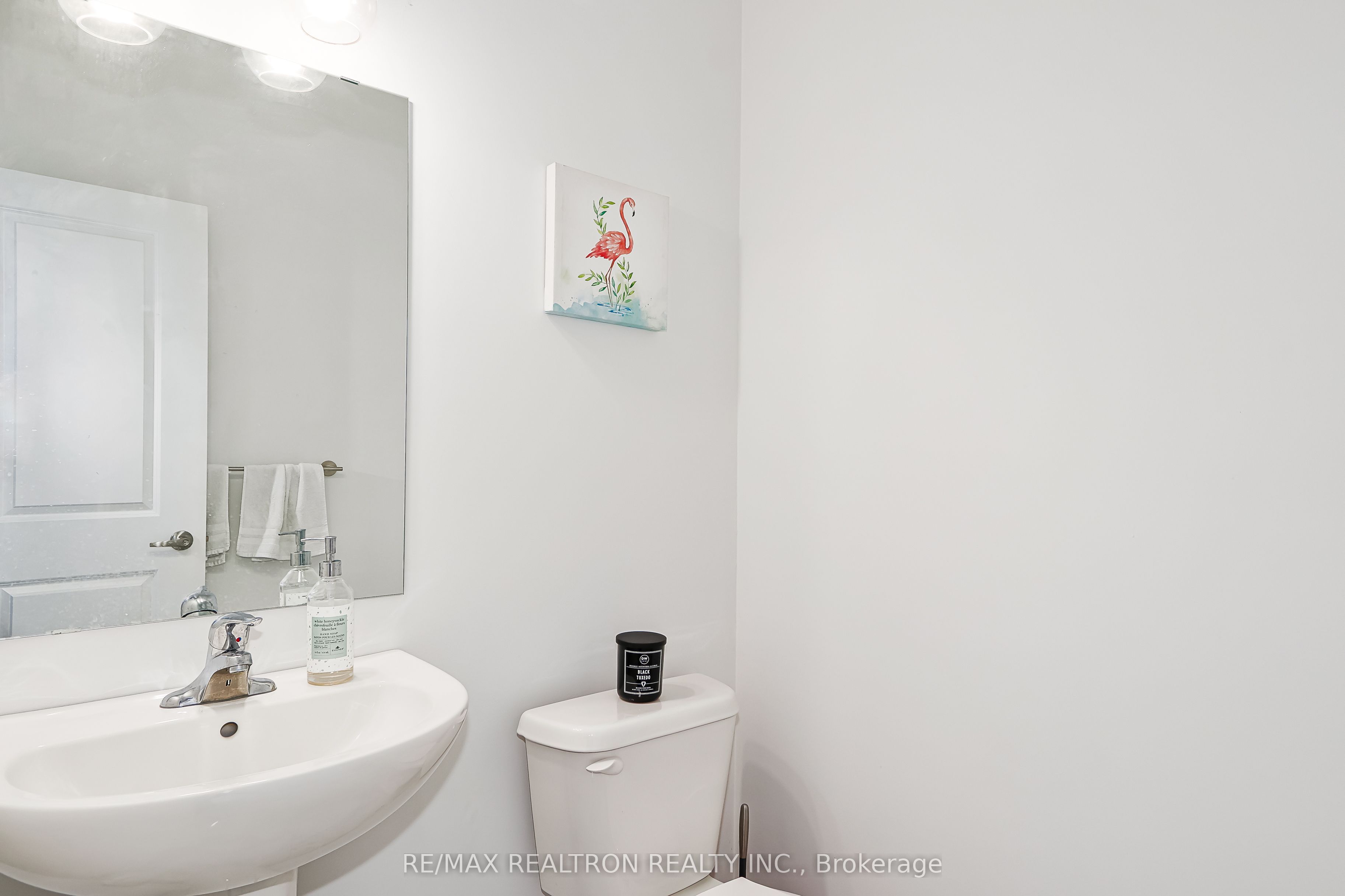 19 Middleton Drive Property Photo 3