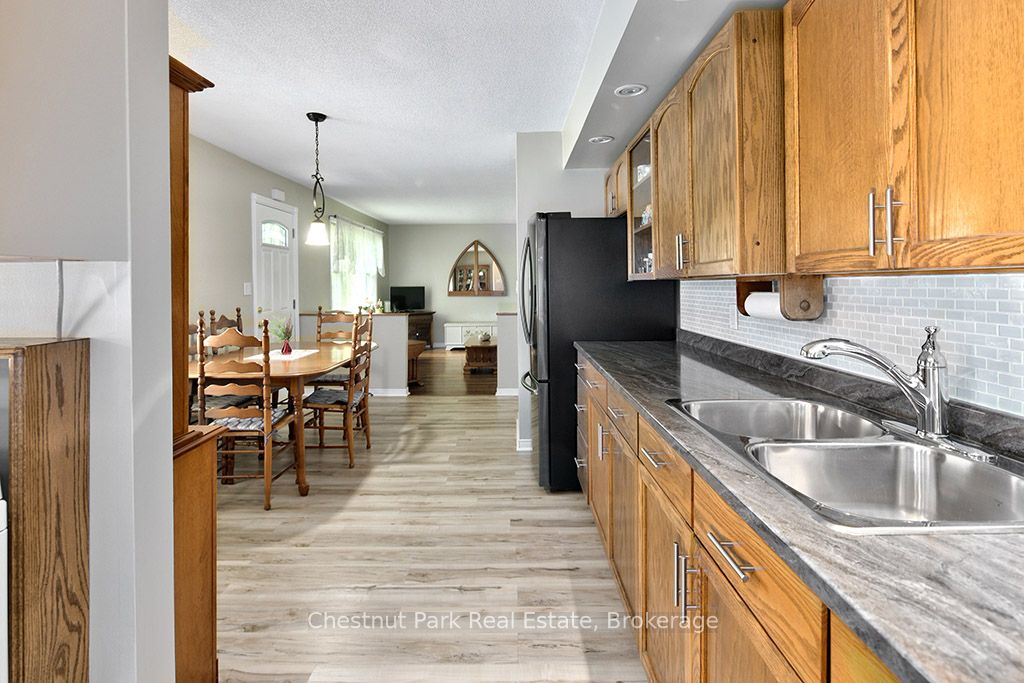 333 Oak Street Property Photo 13