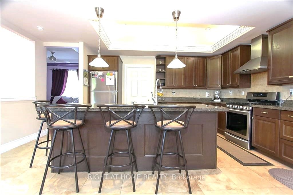 16 Wasaga Sands Drive Property Photo 15