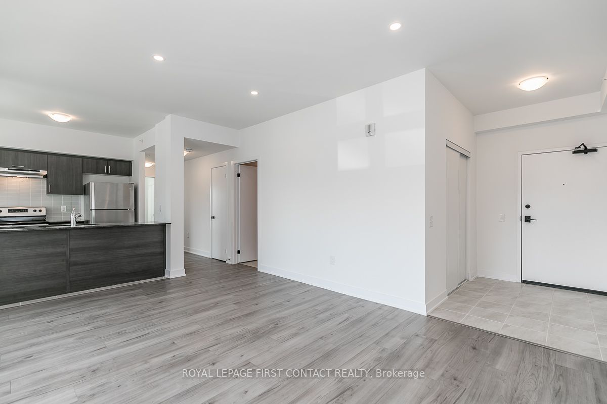 8 Culinary Lane 101 Property Photo 2