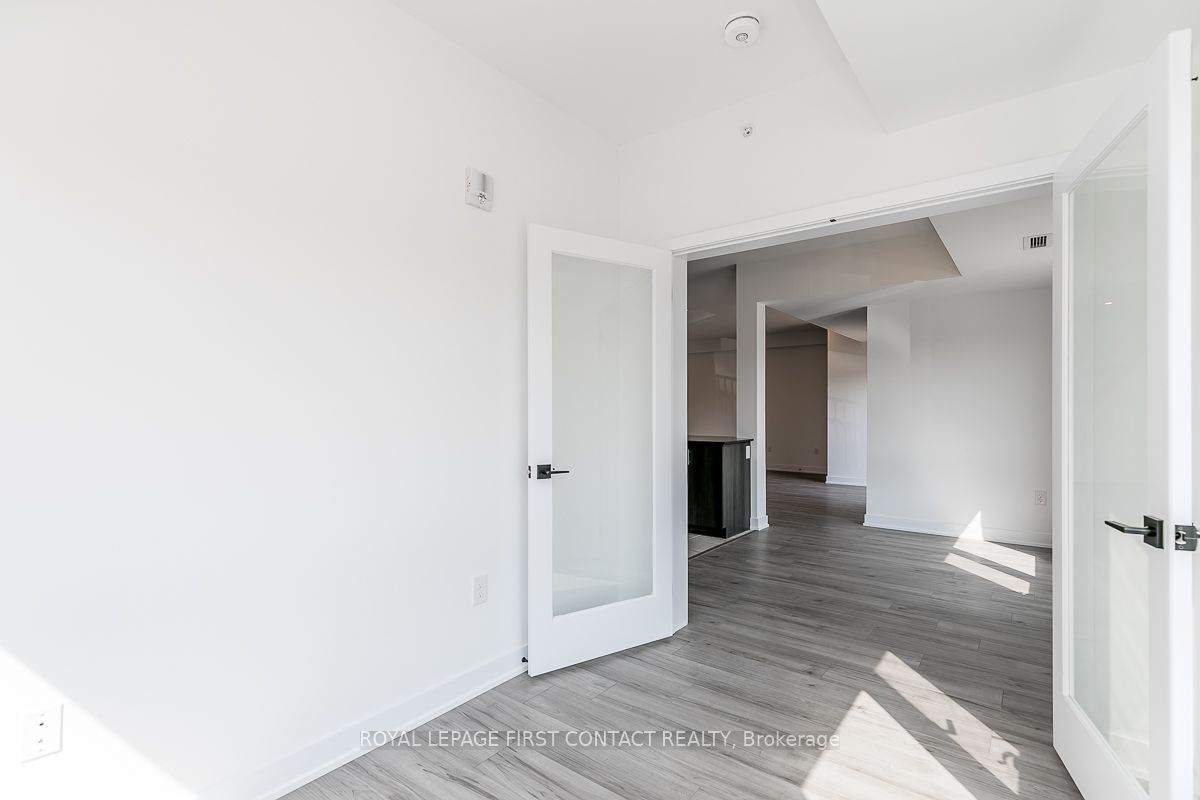 8 Culinary Lane 101 Property Photo 6