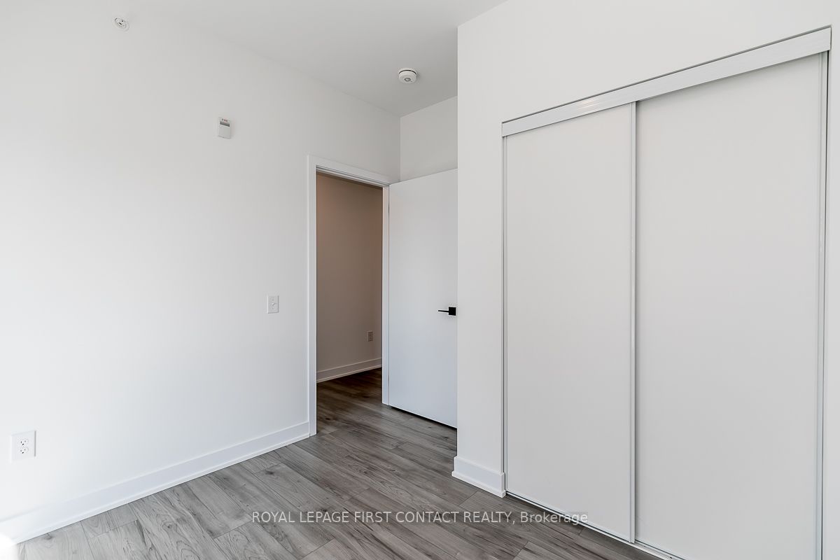 8 Culinary Lane 101 Property Photo 12