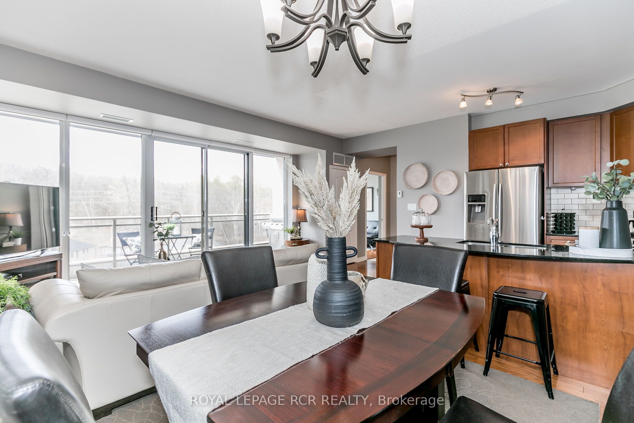 699 Aberdeen Boulevard 608 Property Photo 17