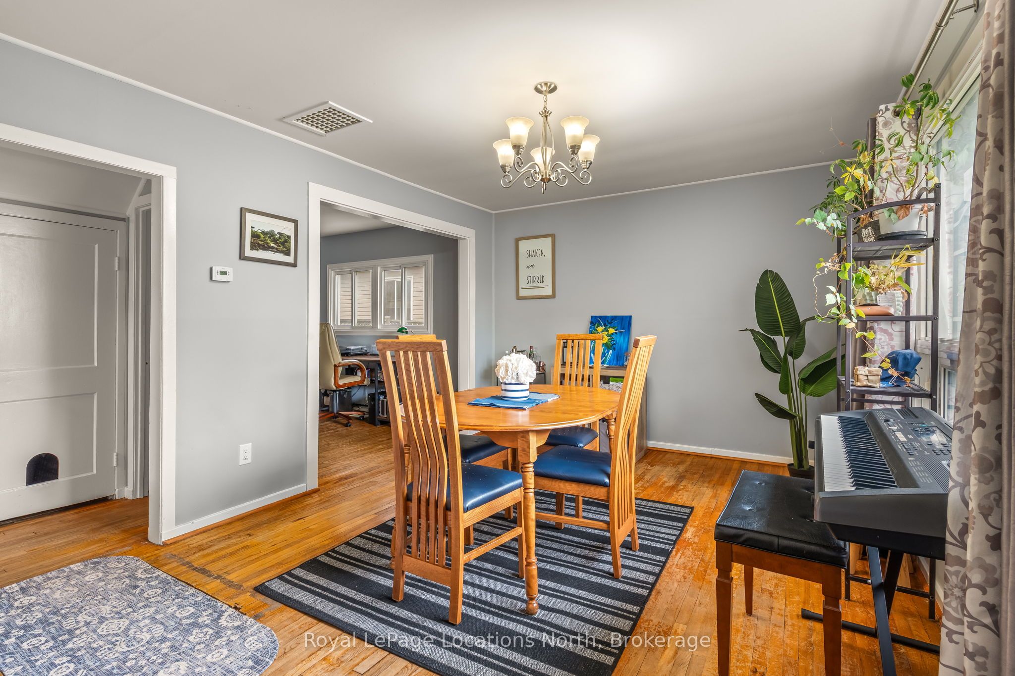 520 Maple Street Property Photo 6