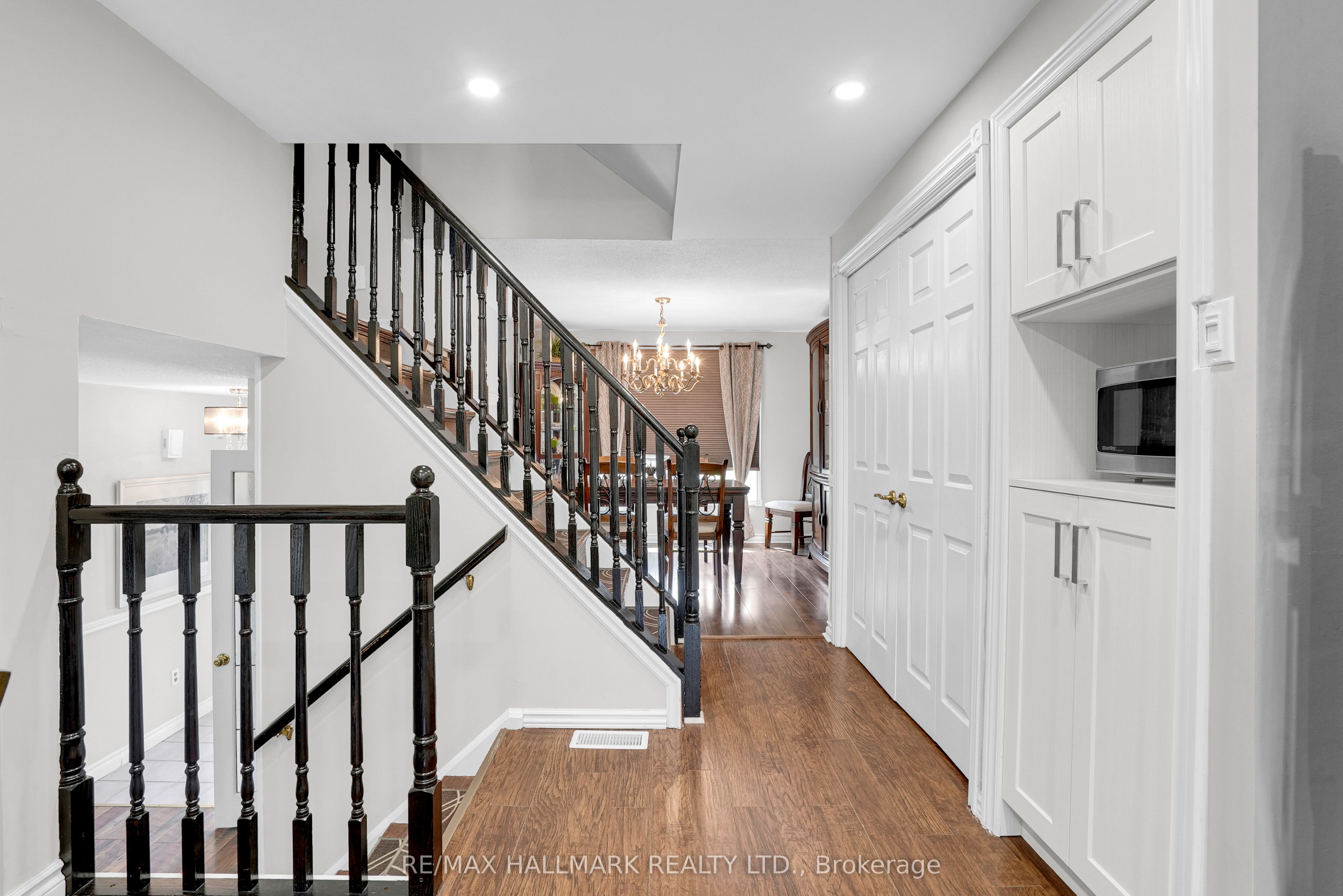 36 Ridgeway Avenue Property Photo 19