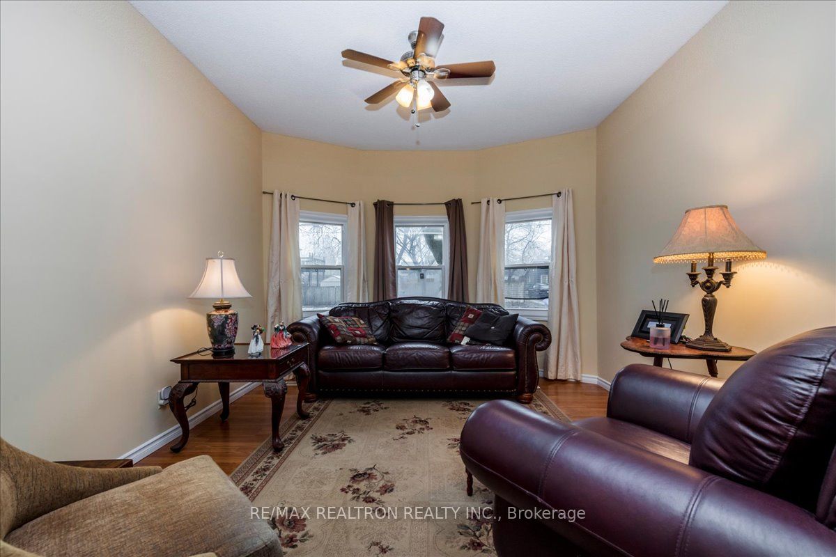 86 John Street Property Photo 5