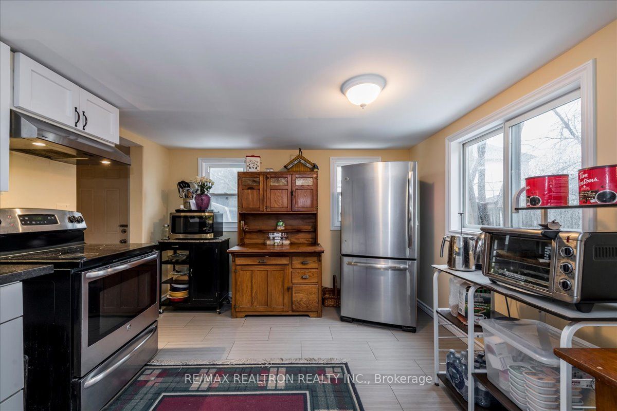 86 John Street Property Photo 18