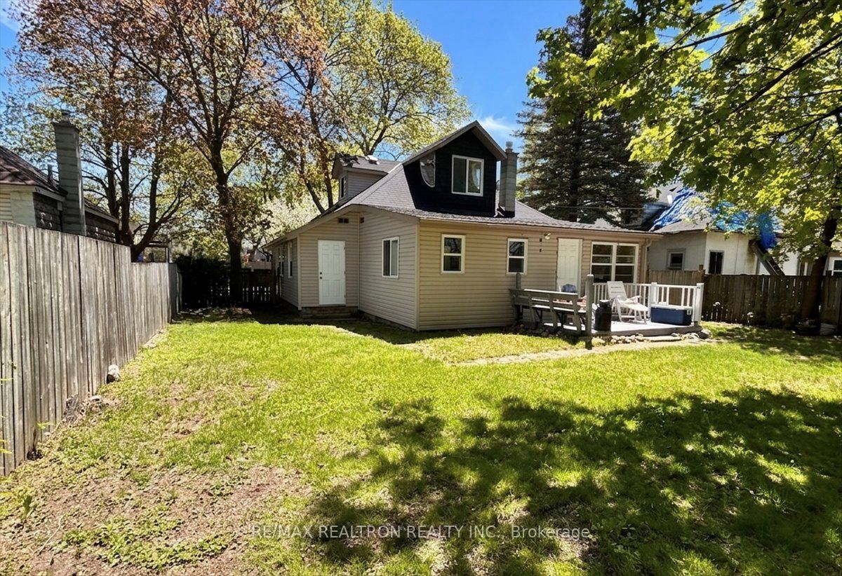 86 John Street Property Photo 25