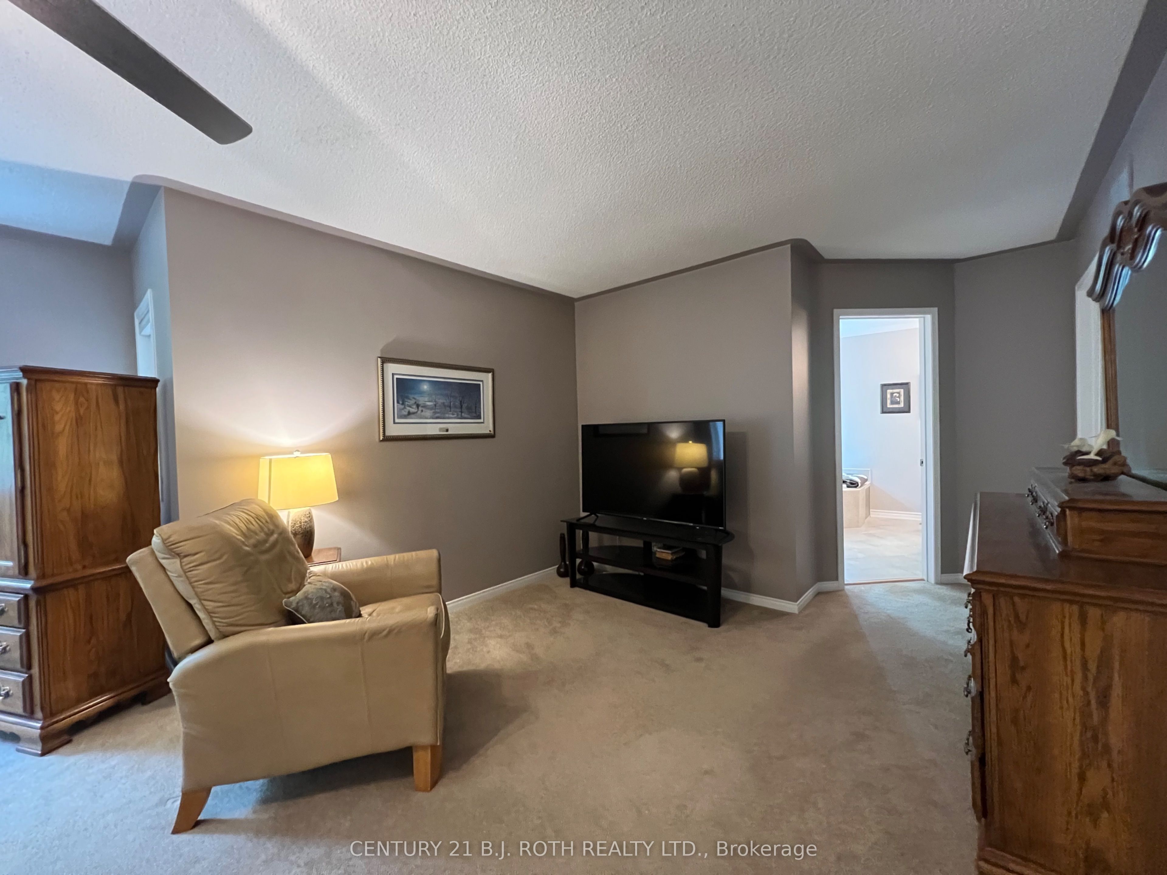 47 Looker Drive Property Photo 29