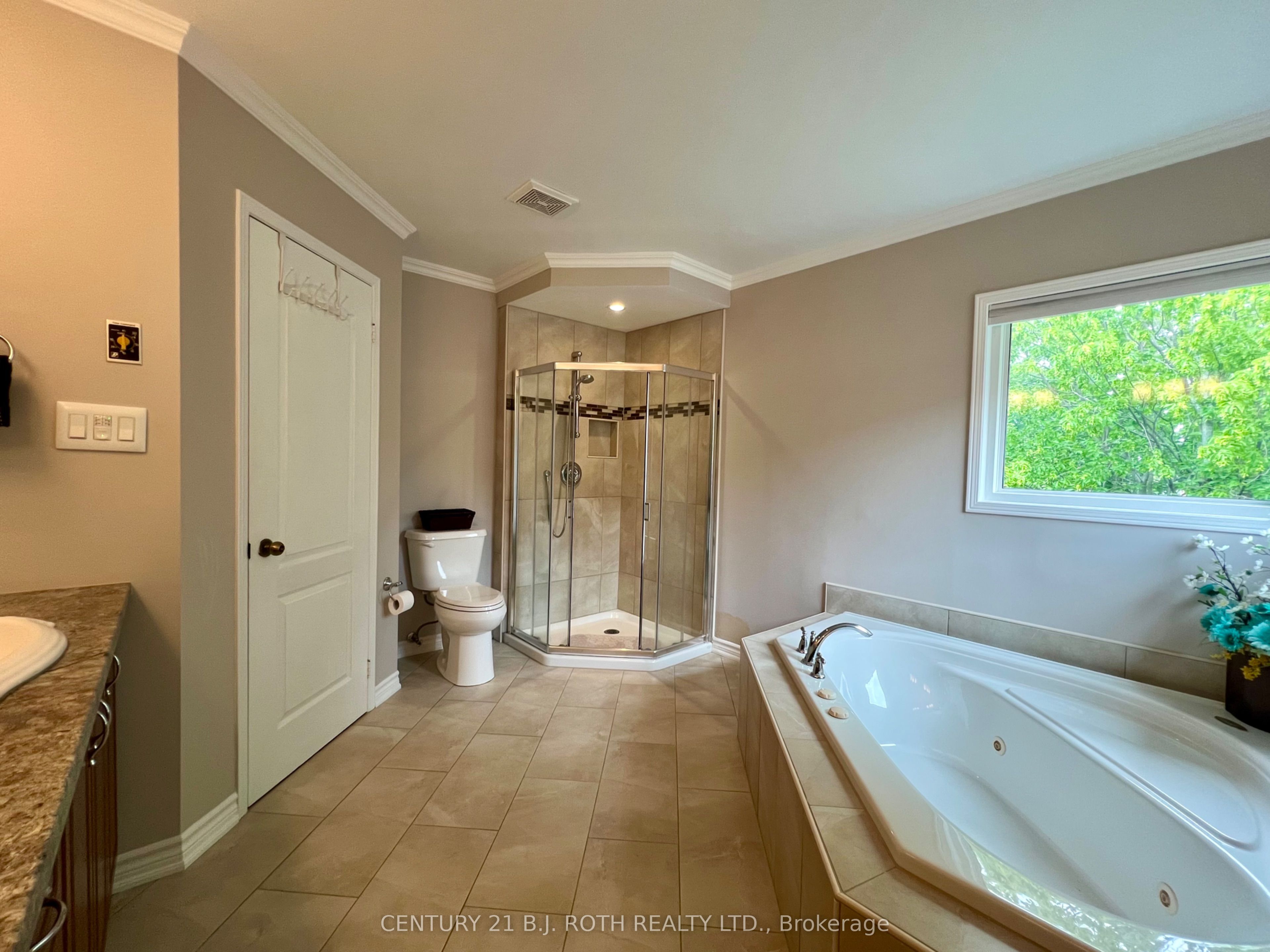 47 Looker Drive Property Photo 31
