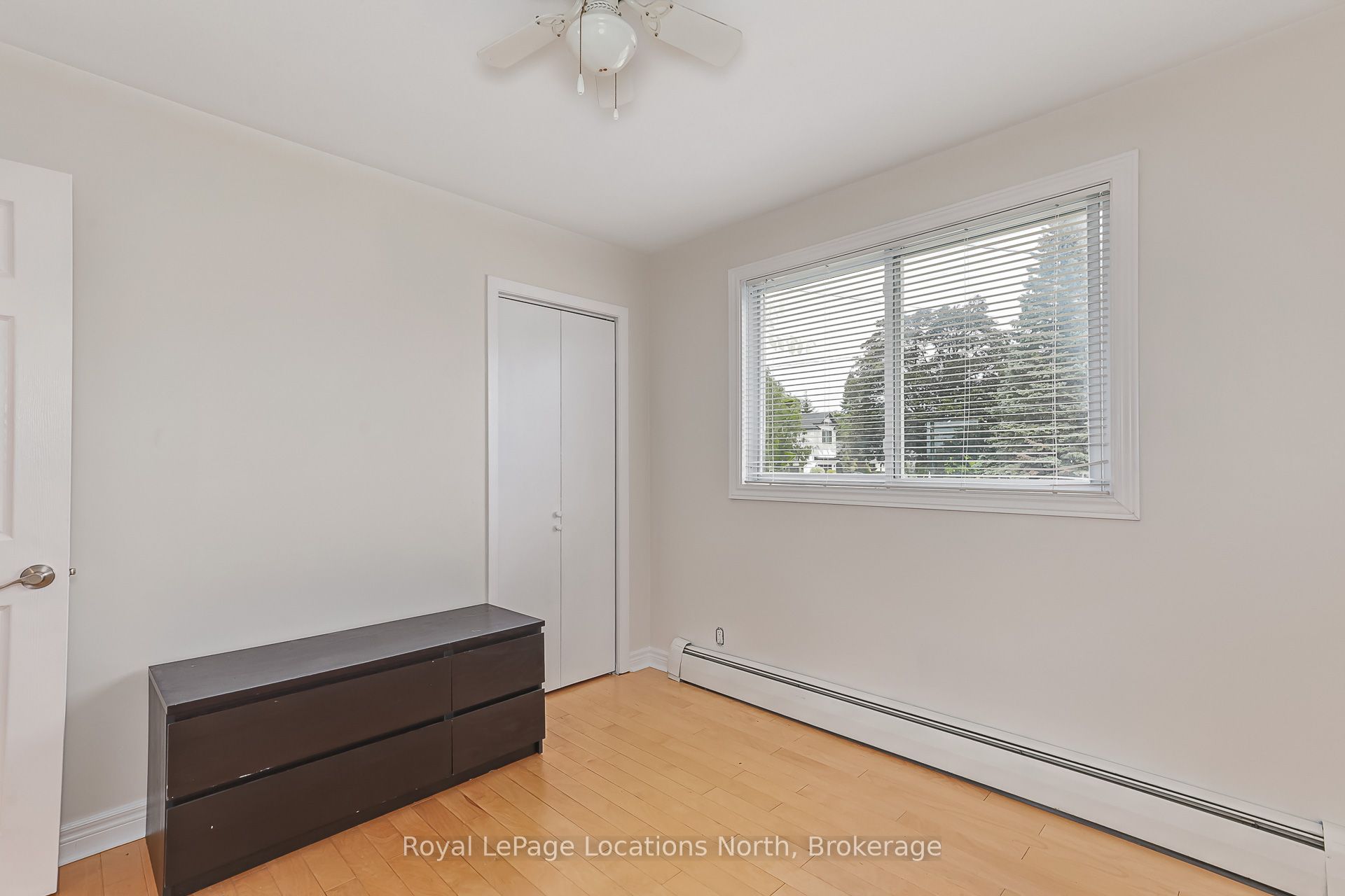 594 Oak Street Property Photo 25