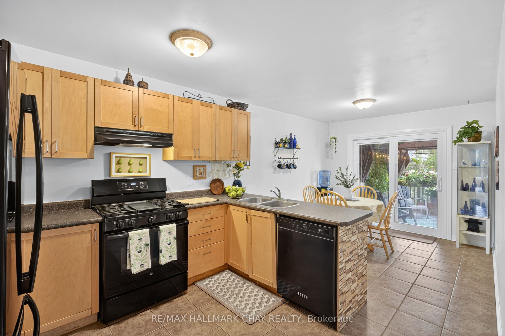120 Tunbridge Road Property Photo 12