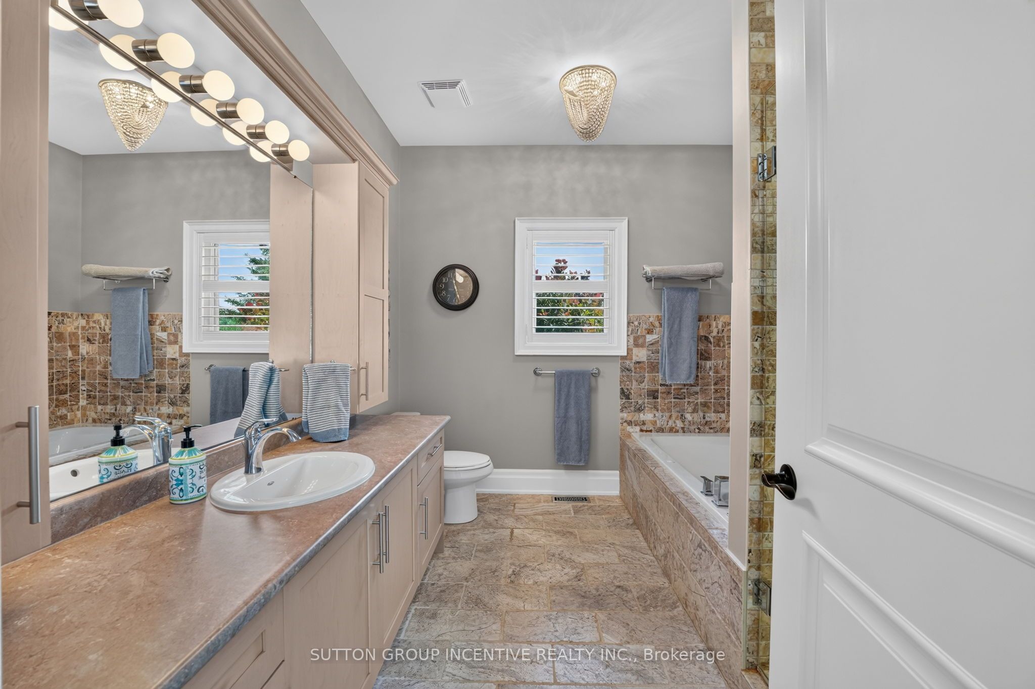 1 Galrich Court Property Photo 29