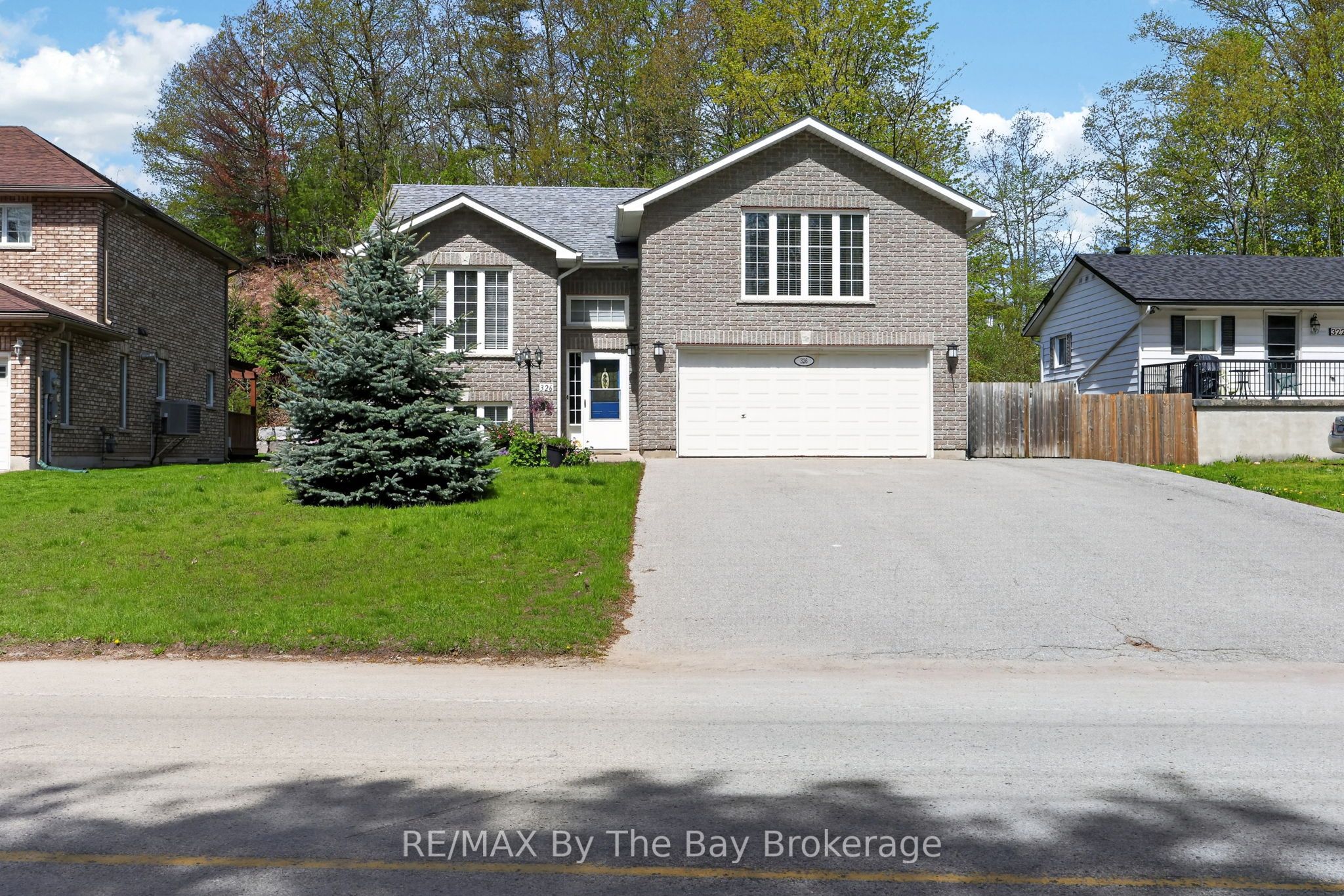 326 Golf Course Road Property Photo 1