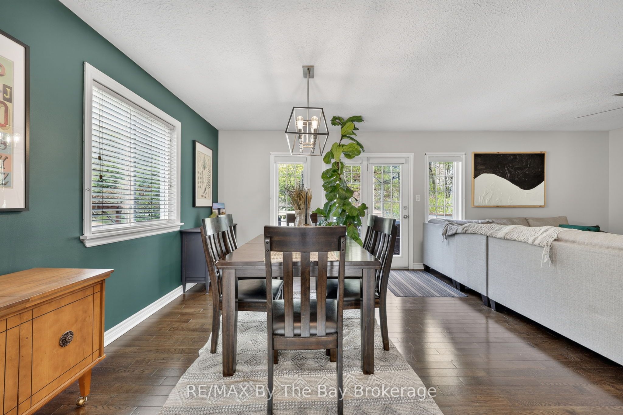 326 Golf Course Road Property Photo 9
