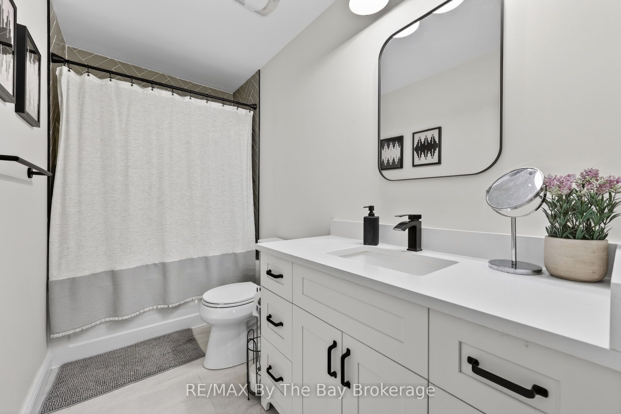 326 Golf Course Road Property Photo 23