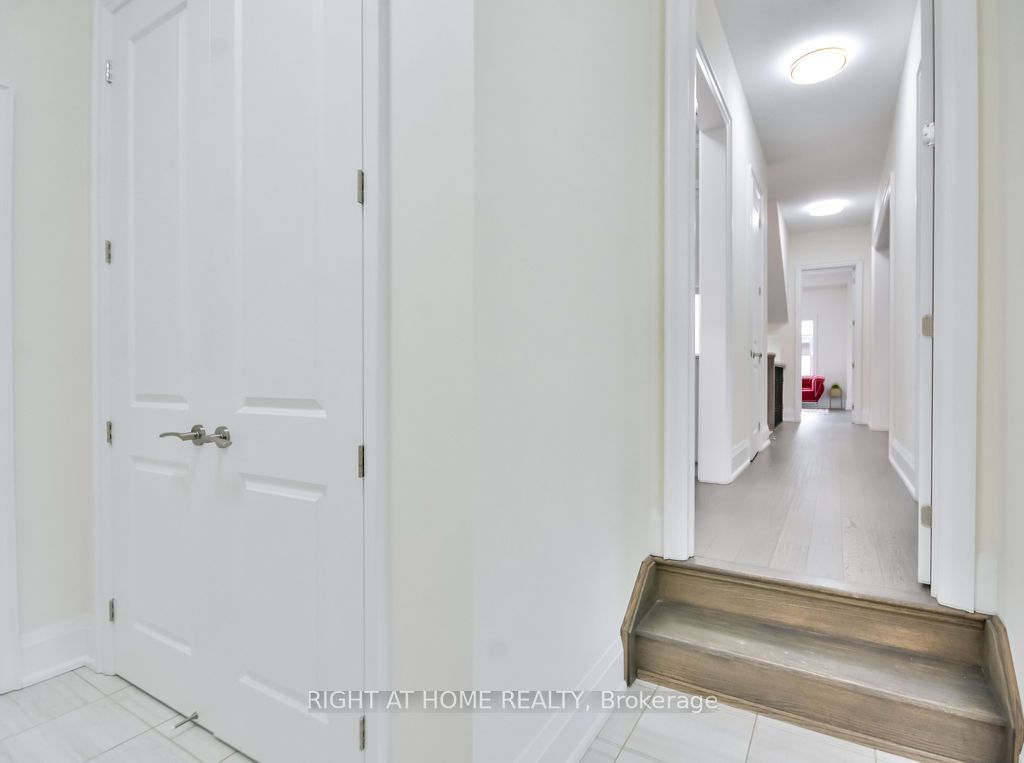 8 Forest Heights Court Property Photo 22