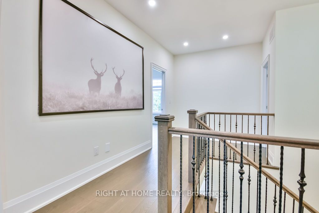 8 Forest Heights Court Property Photo 27