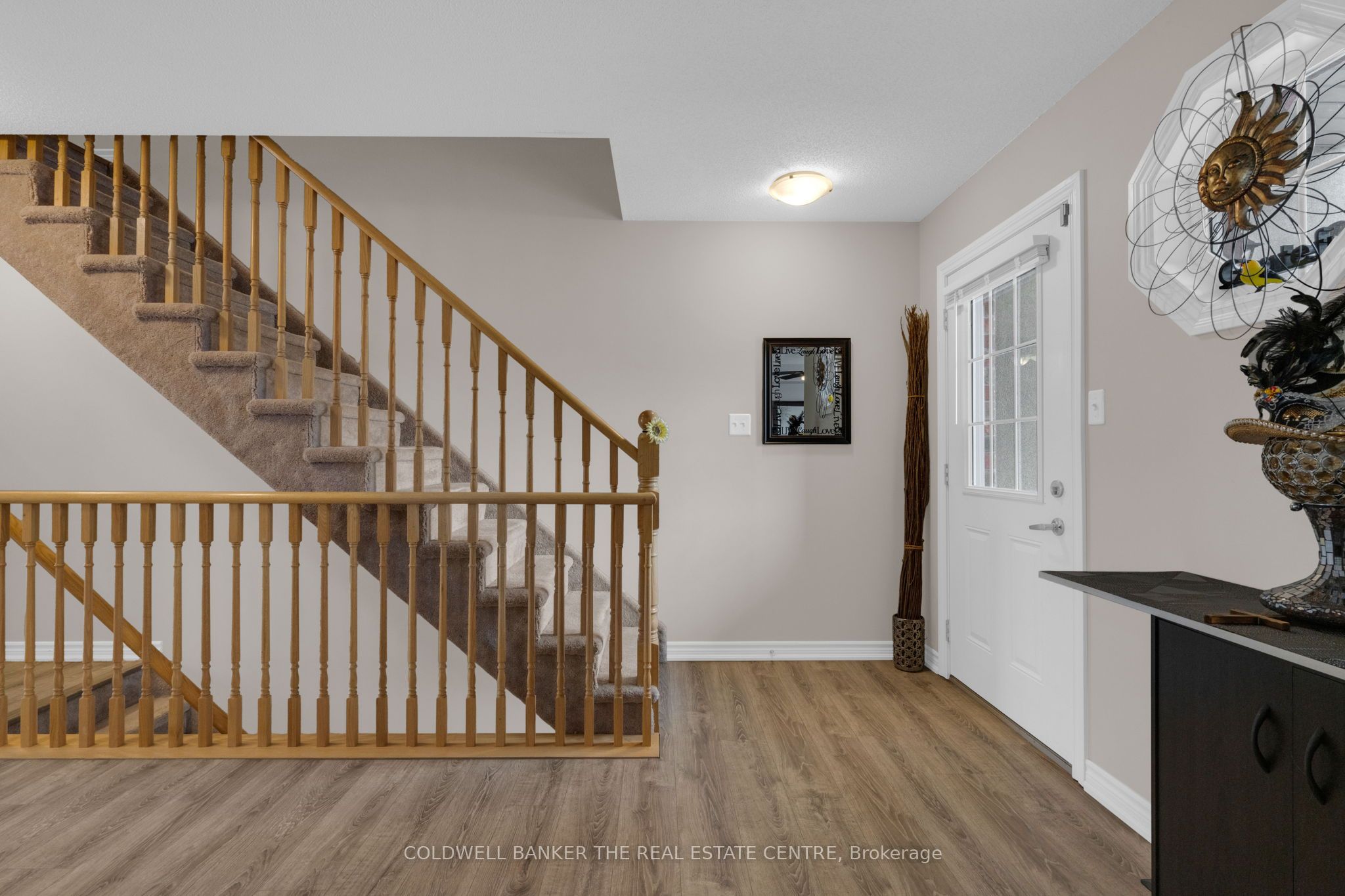 49 Ferndale Drive S 7 Property Photo 12