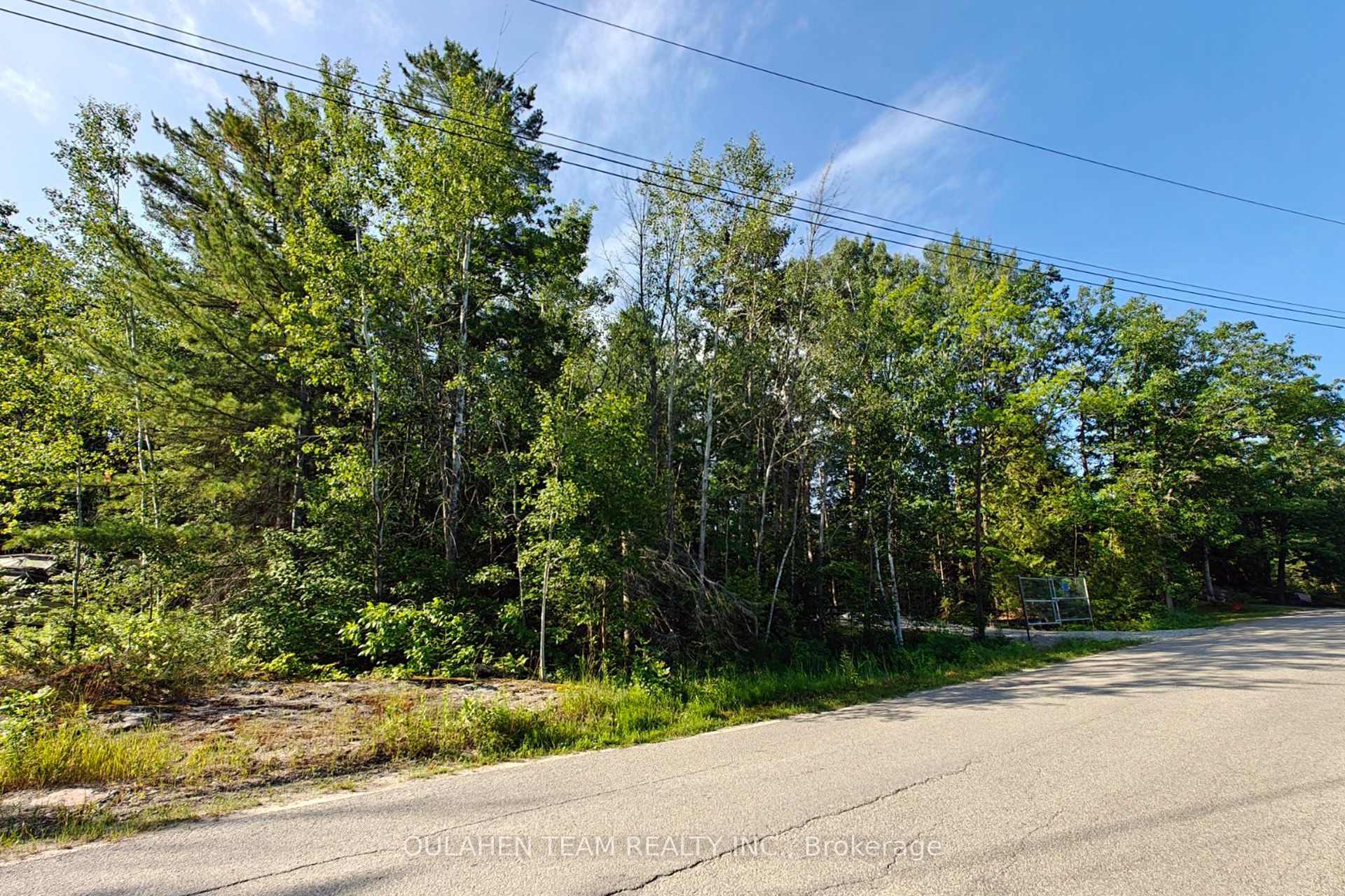 167 Forest Harbour Parkway Property Photo 9