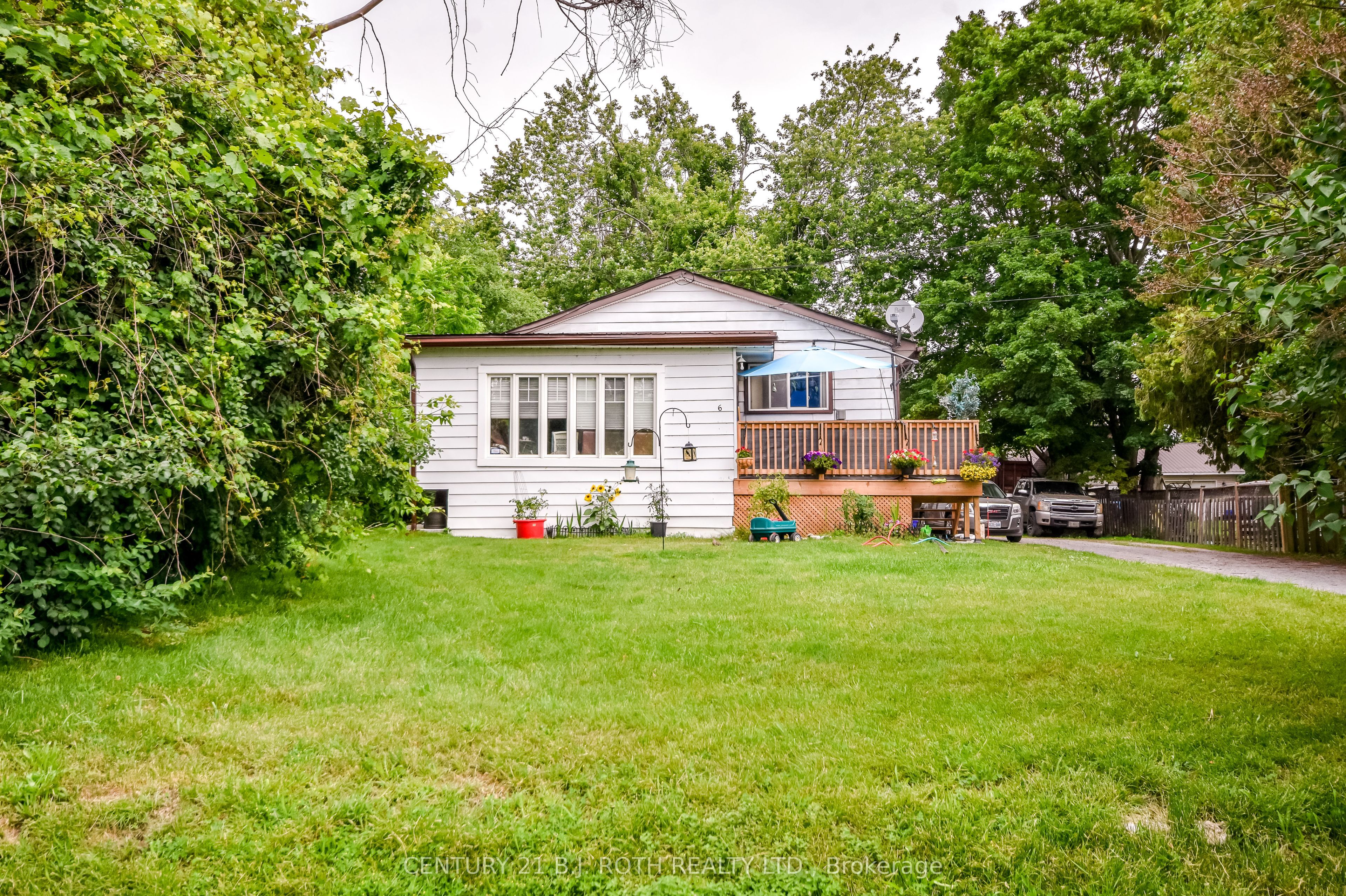 6 Caroline Street Property Photo 4