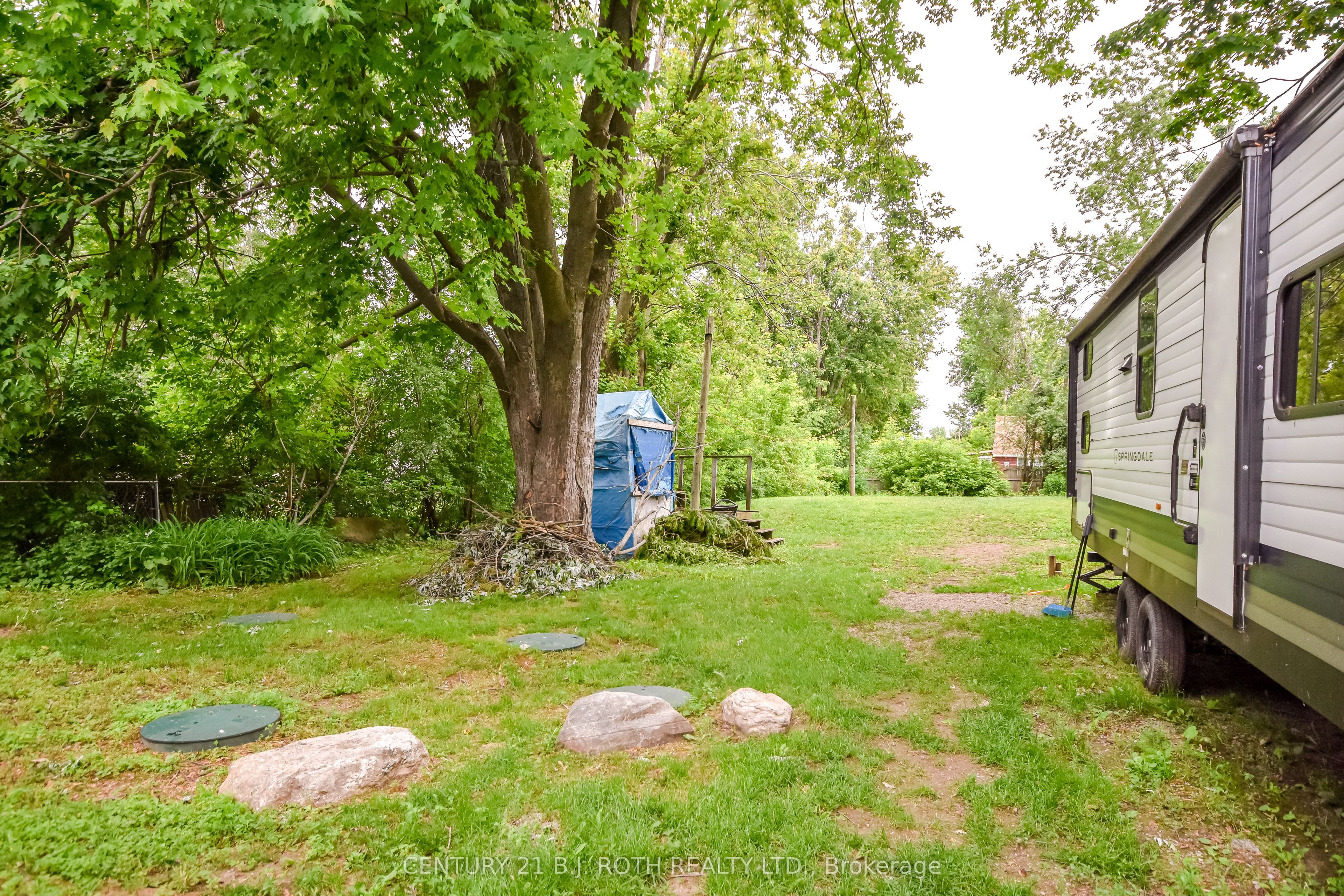 6 Caroline Street Property Photo 12