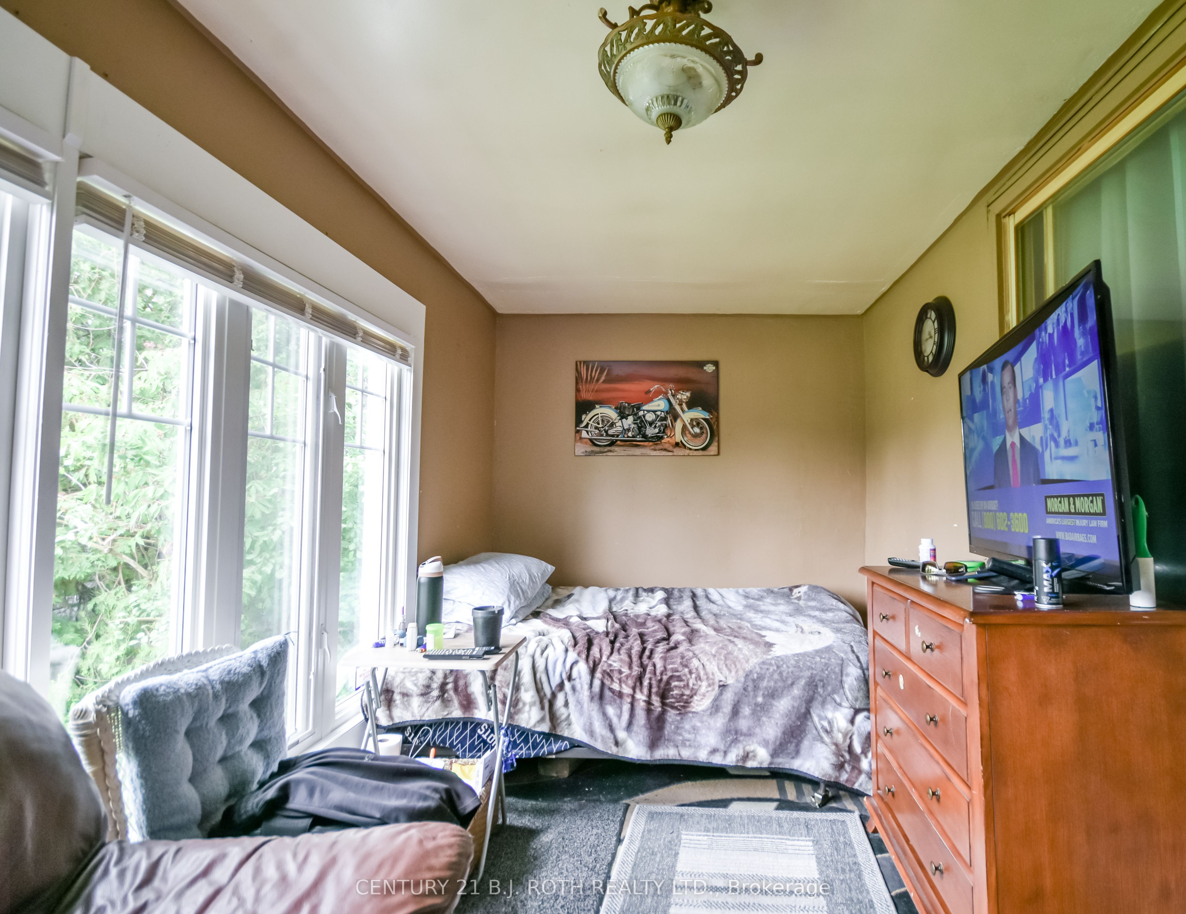 6 Caroline Street Property Photo 23