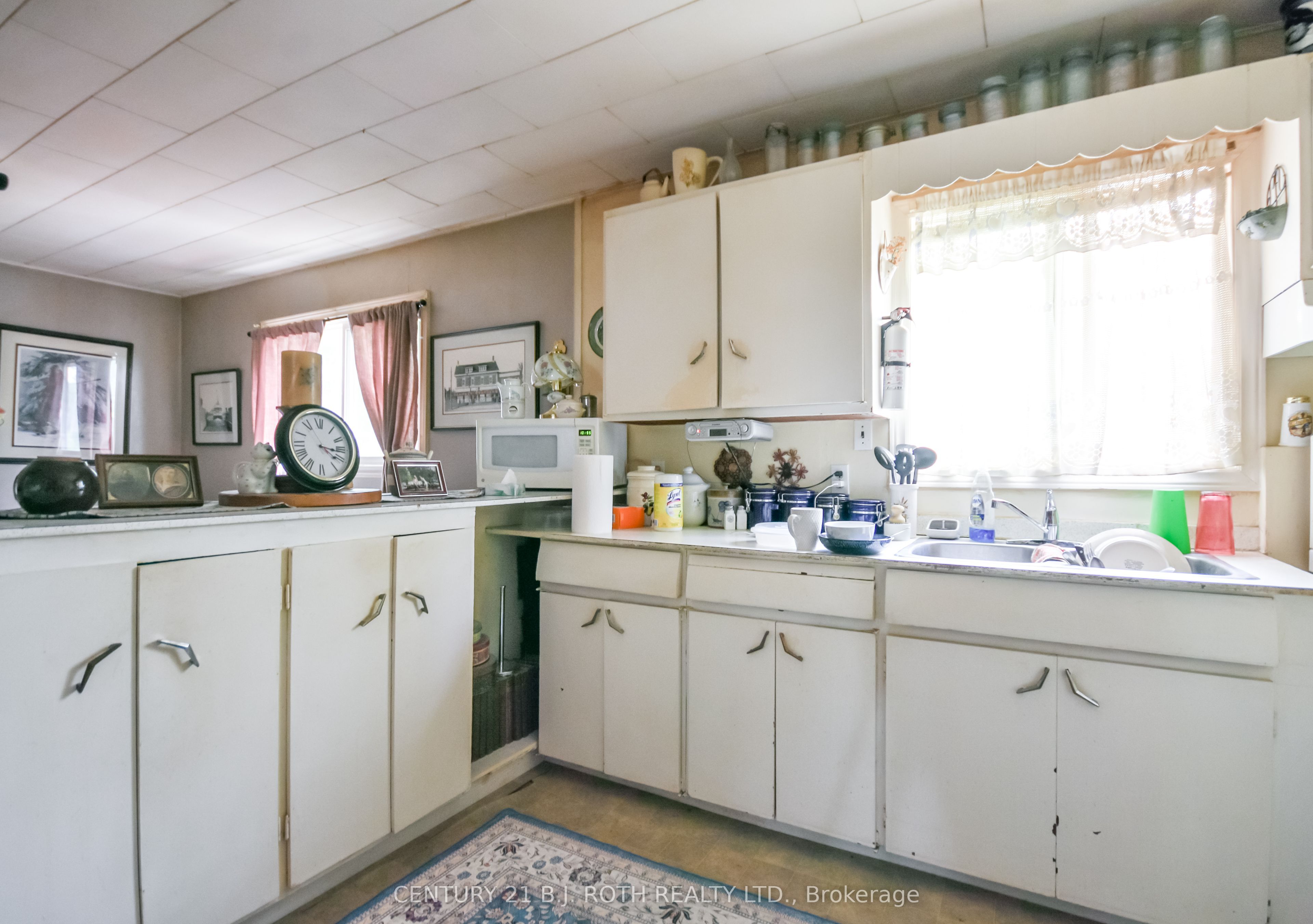 6 Caroline Street Property Photo 27