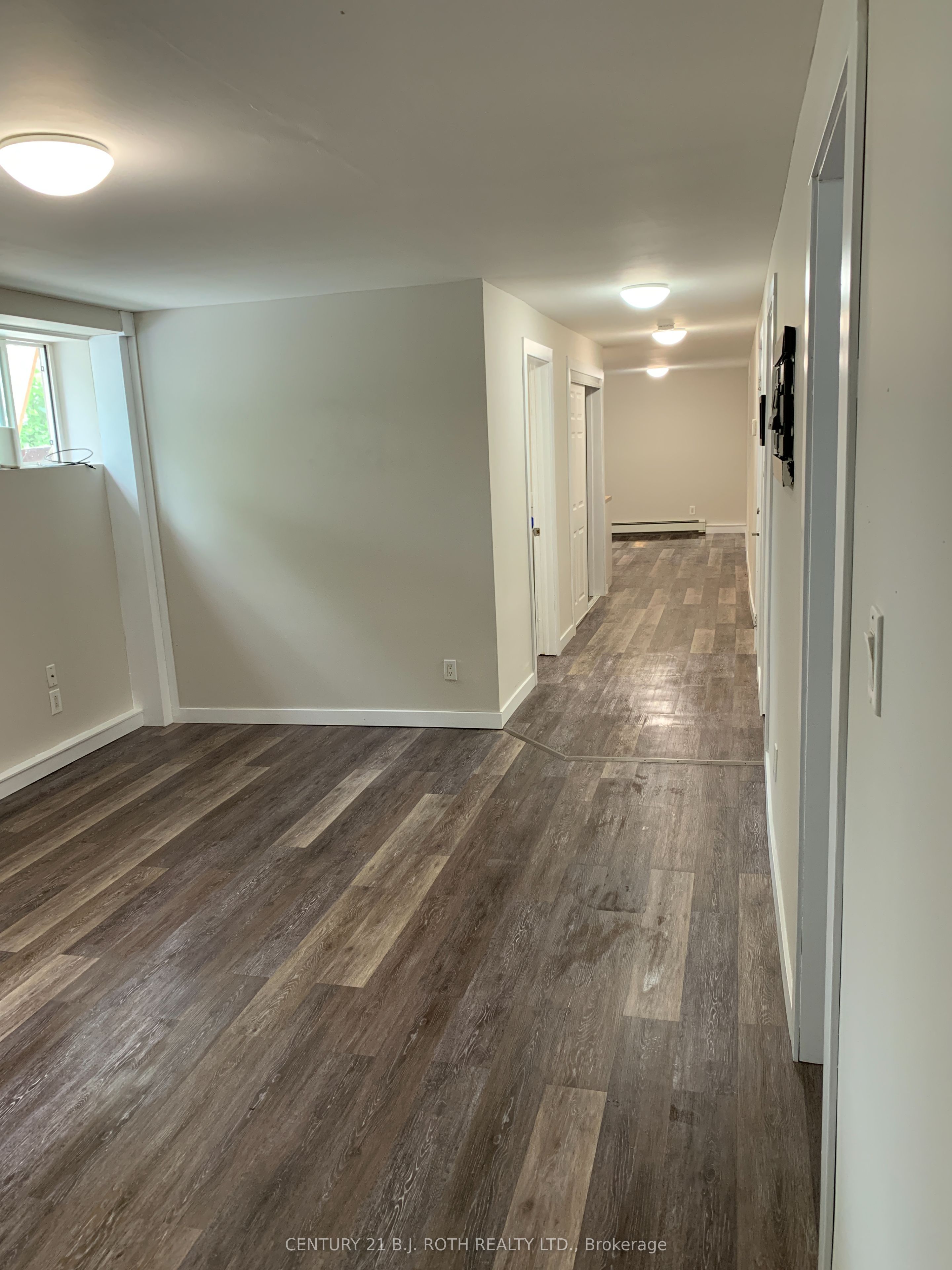 6 Caroline Street Property Photo 35