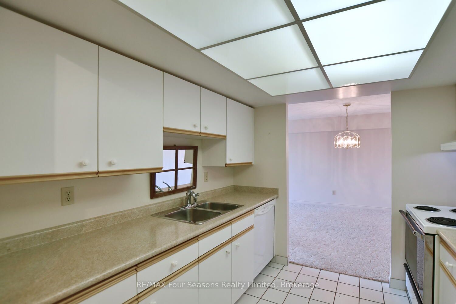 172 Eighth Street 505 Property Photo 11