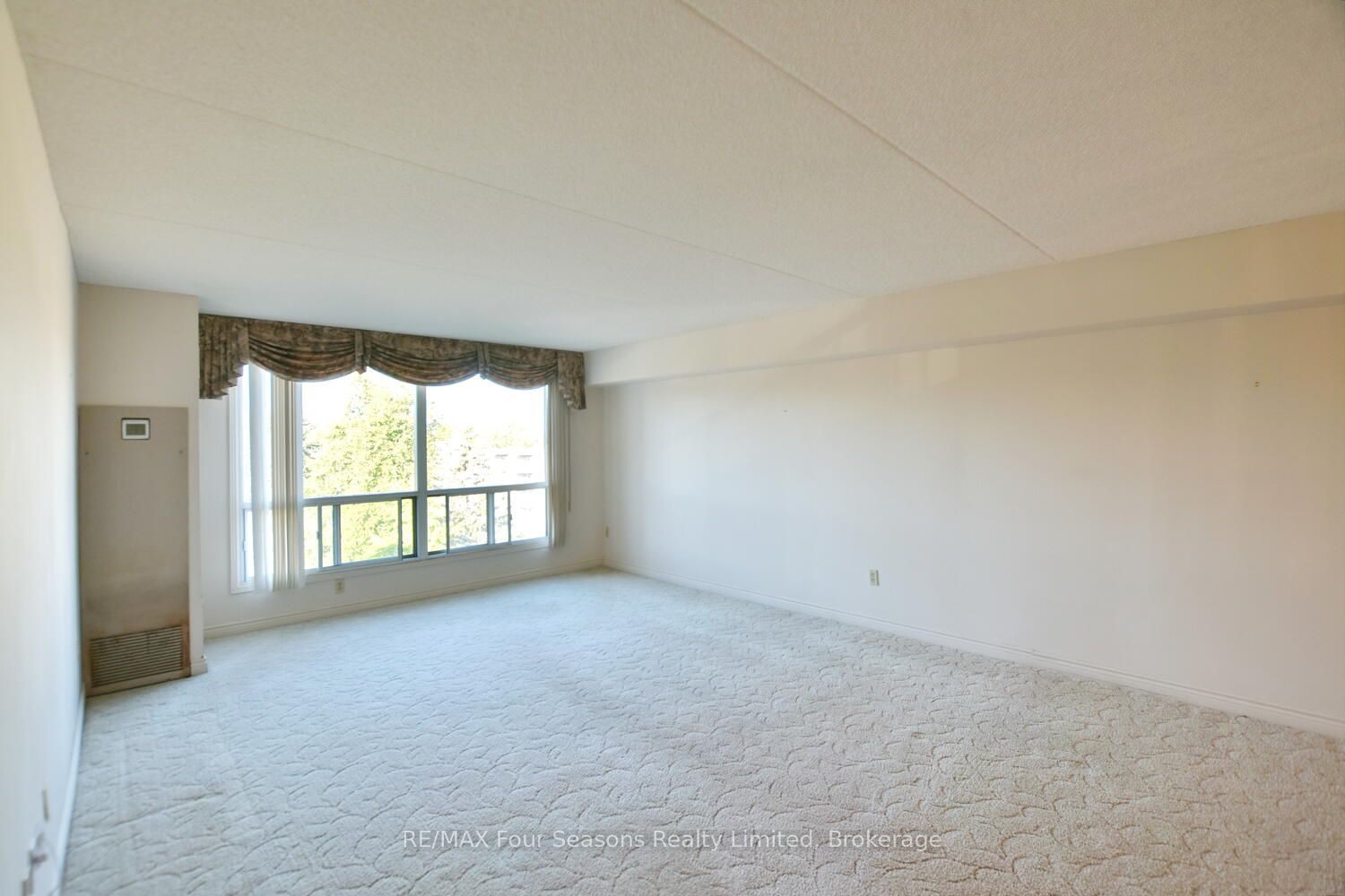 172 Eighth Street 505 Property Photo 13