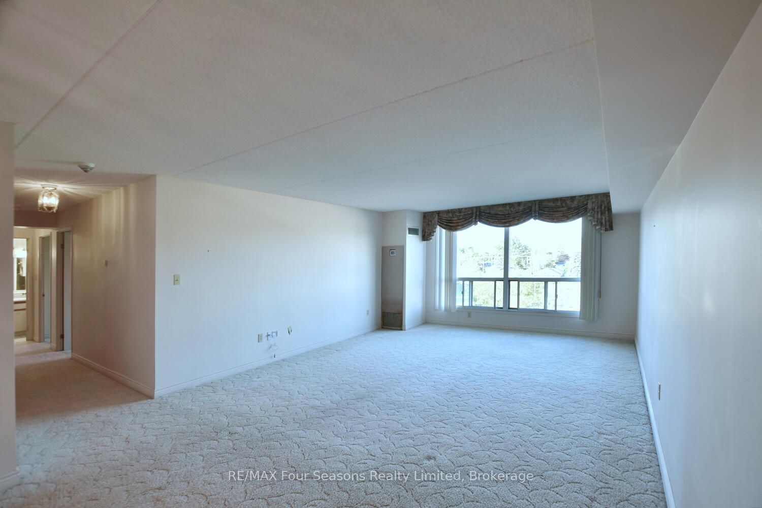 172 Eighth Street 505 Property Photo 14
