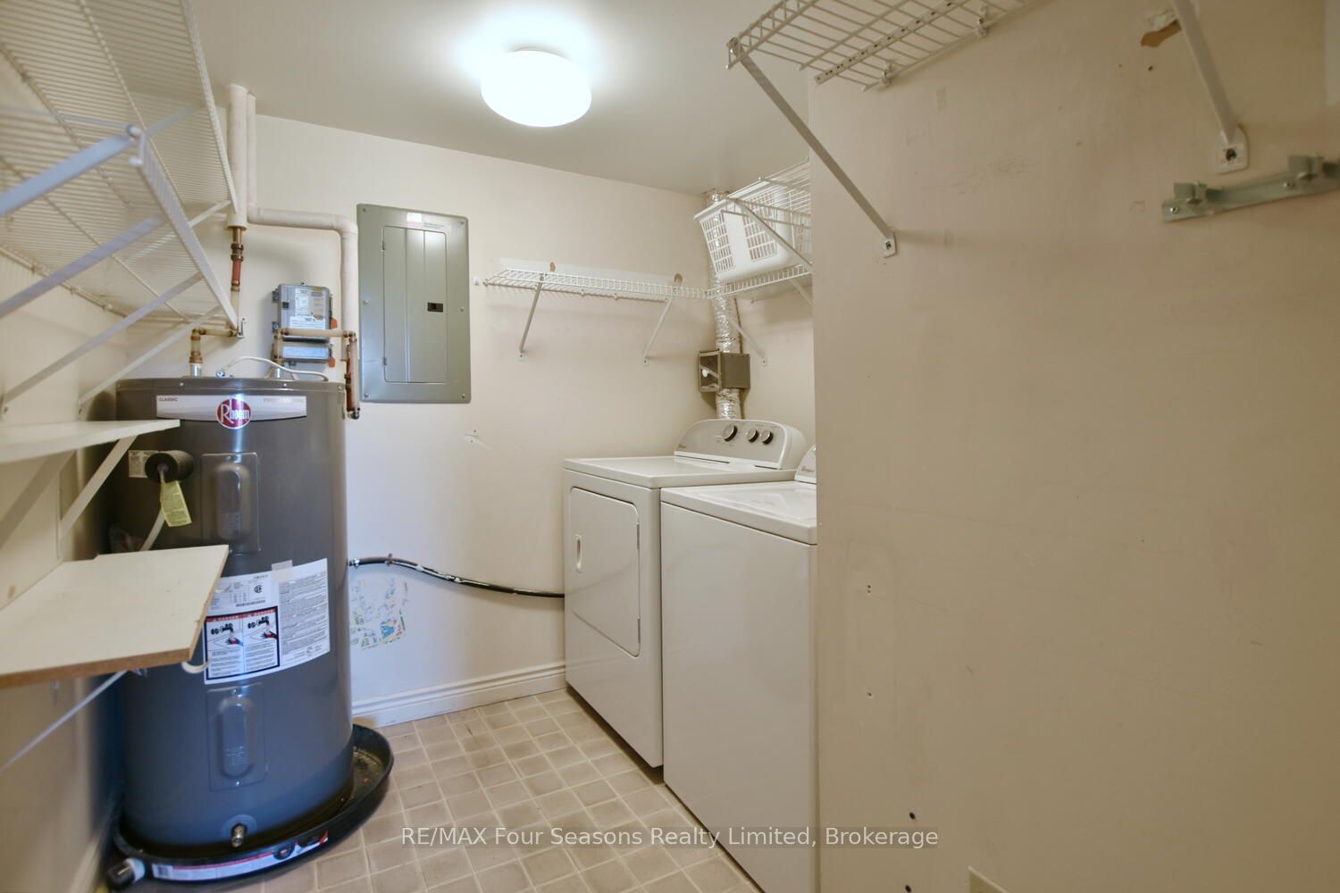172 Eighth Street 505 Property Photo 32