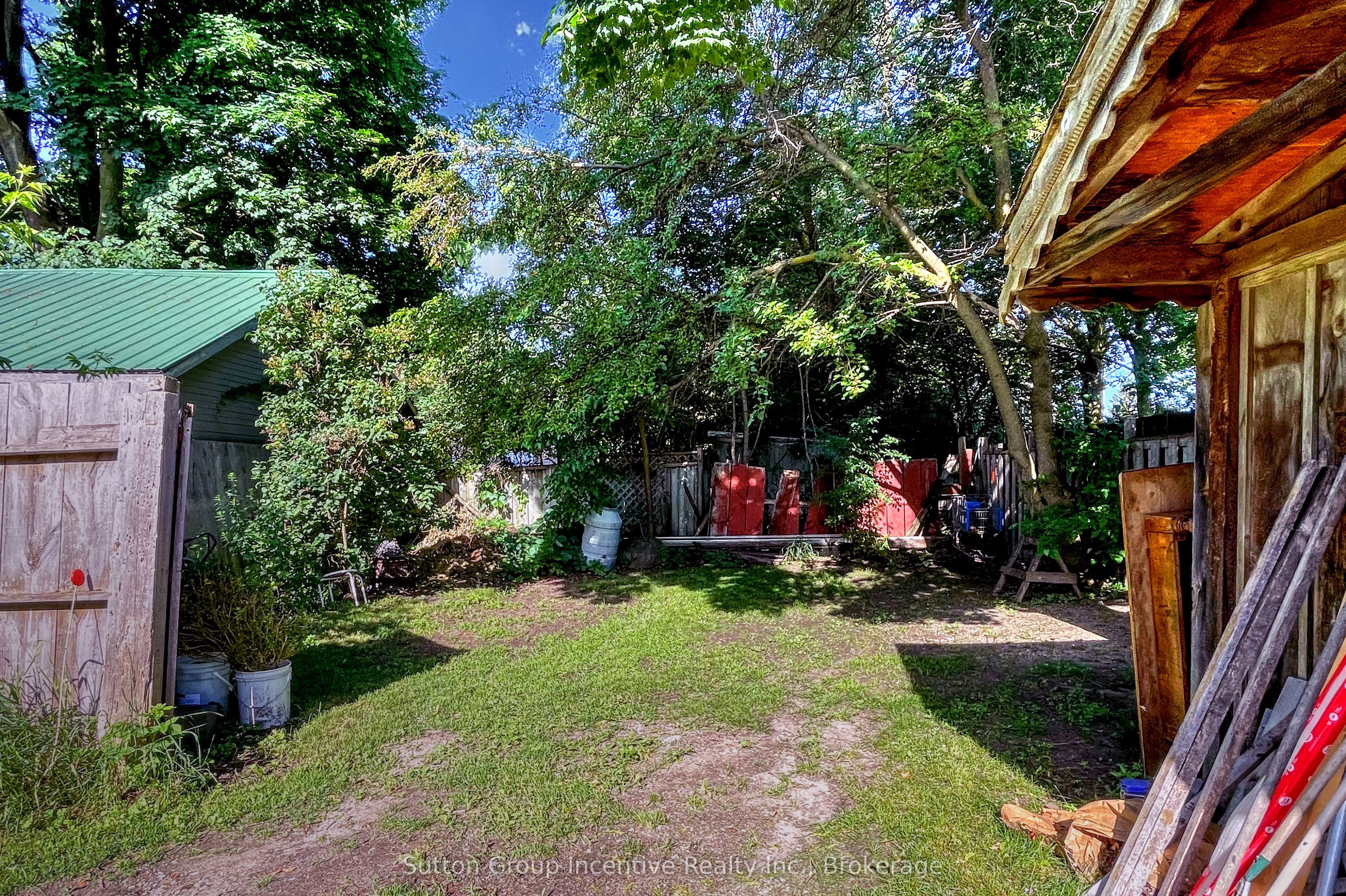 310 Maple Street Property Photo 6